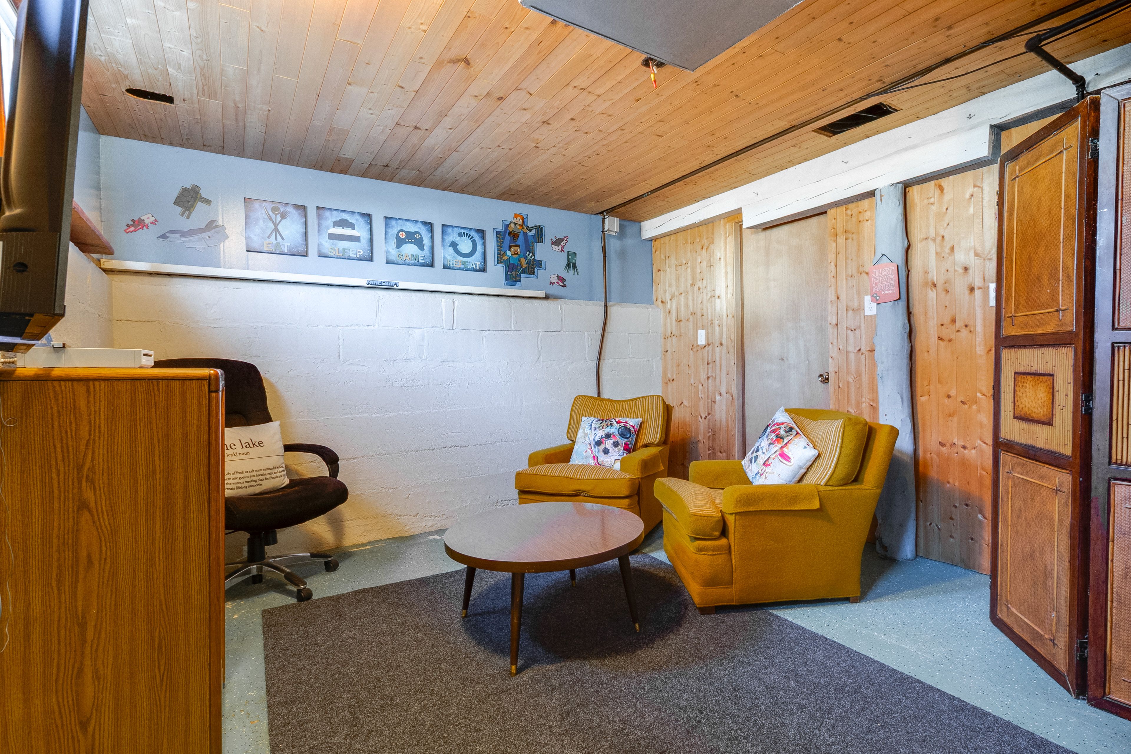 Game Room | Smart TV | Wii | Basement Level