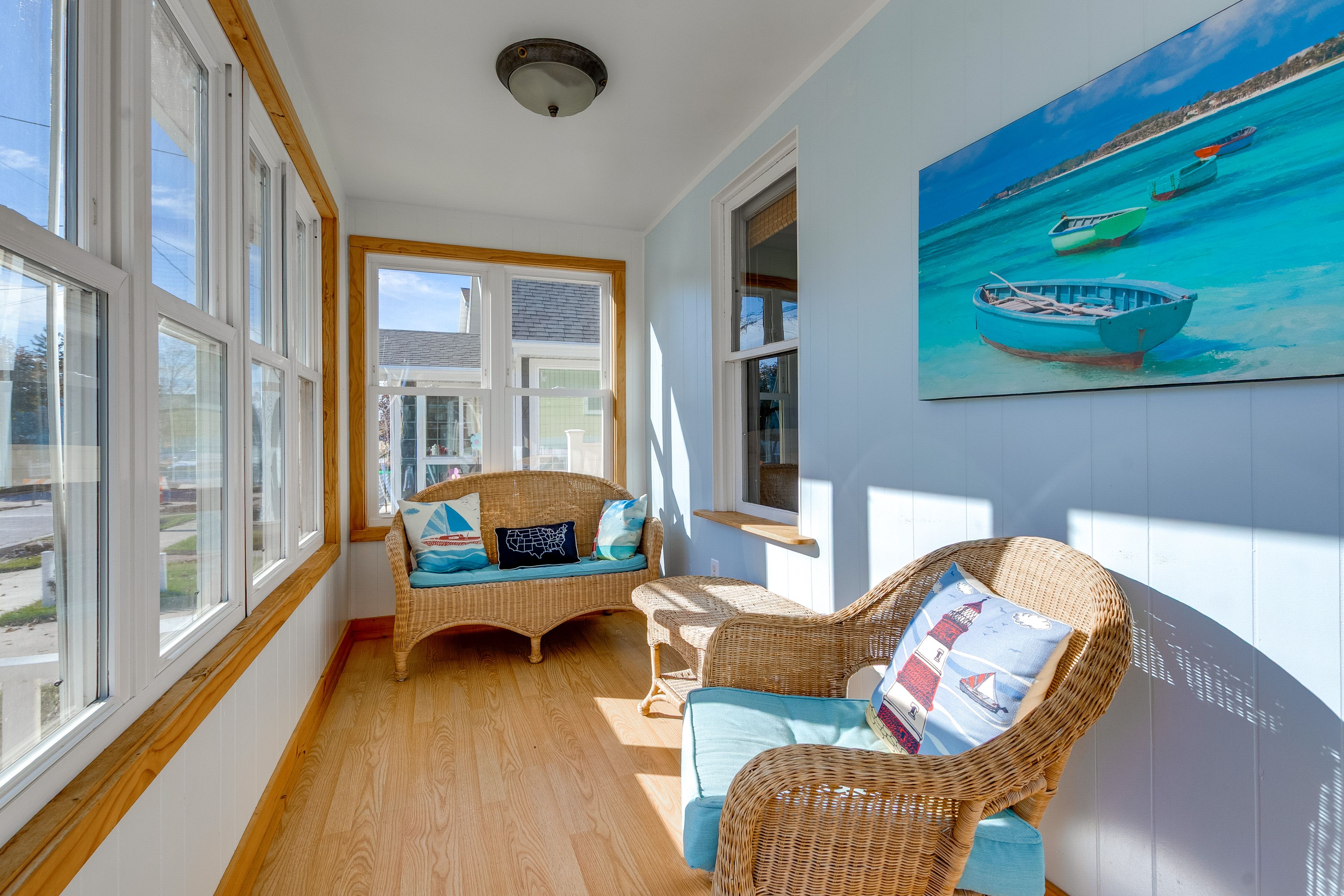 Screened Sunroom | Lake Views | 1st Floor