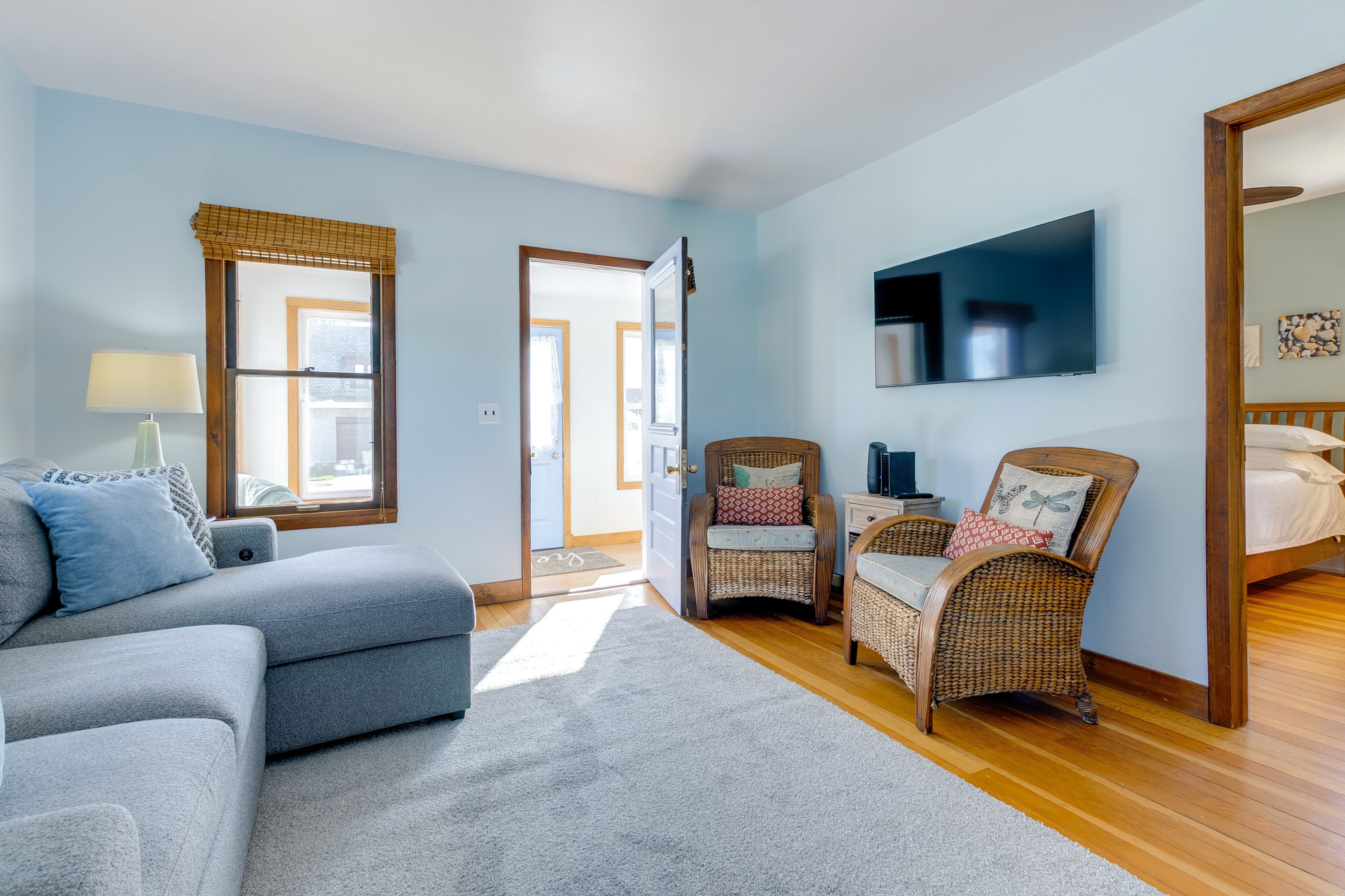 Living Room | Free WiFi | Central Heating