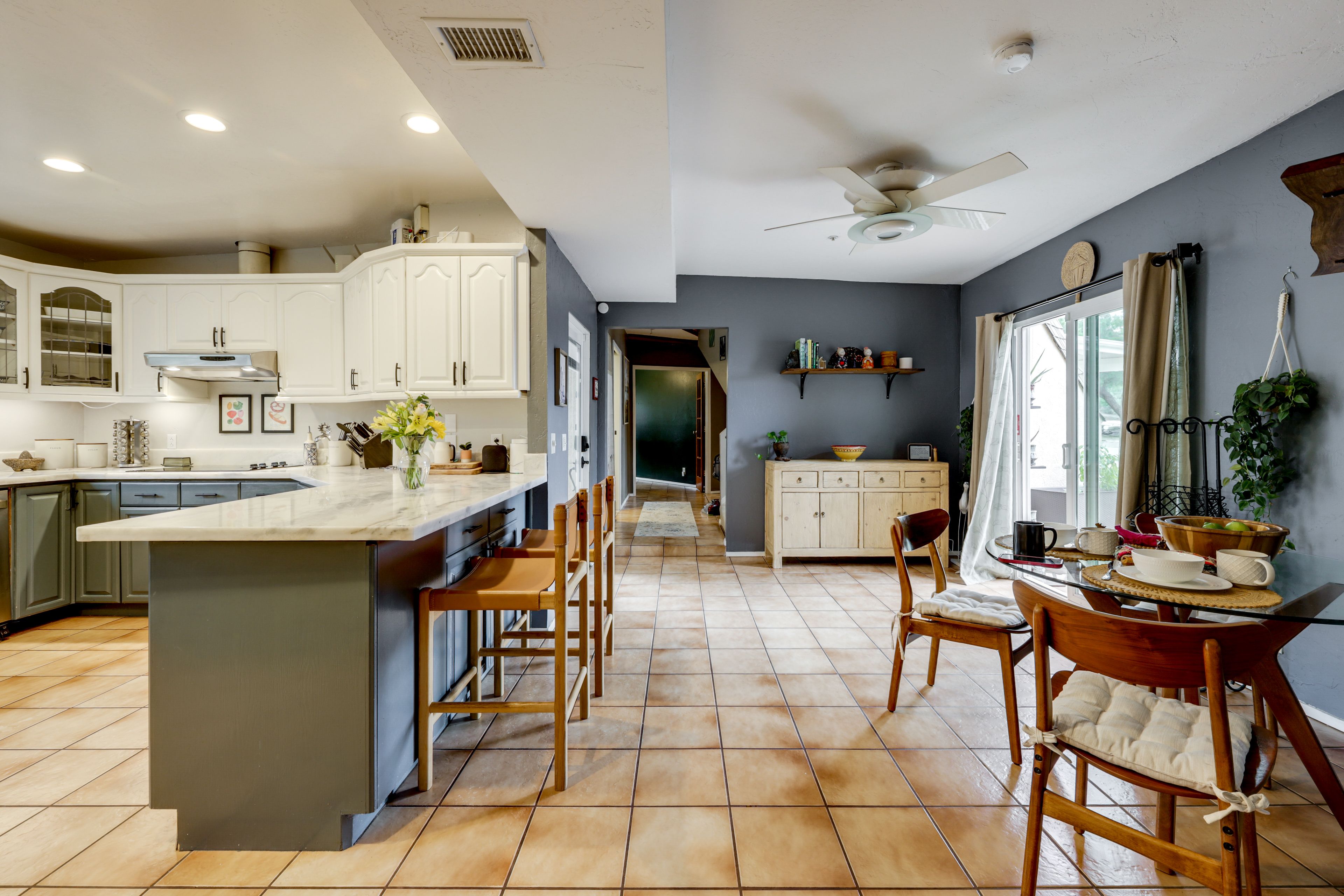 Kitchen | Ninja Single-Serve & Drip Coffee Maker | 1st Floor