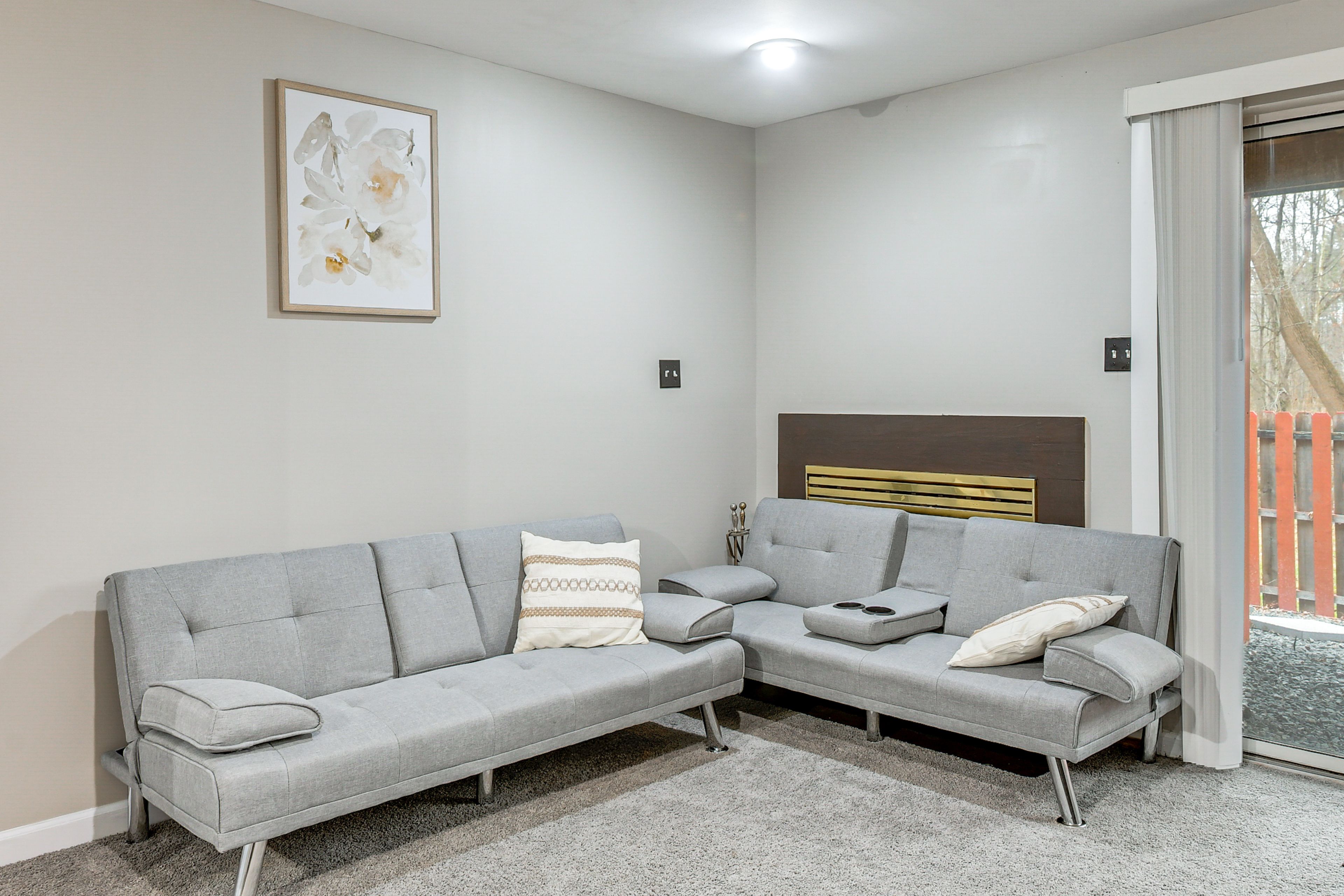 Living Room | Smart TV | Laptop-Friendly Workspace