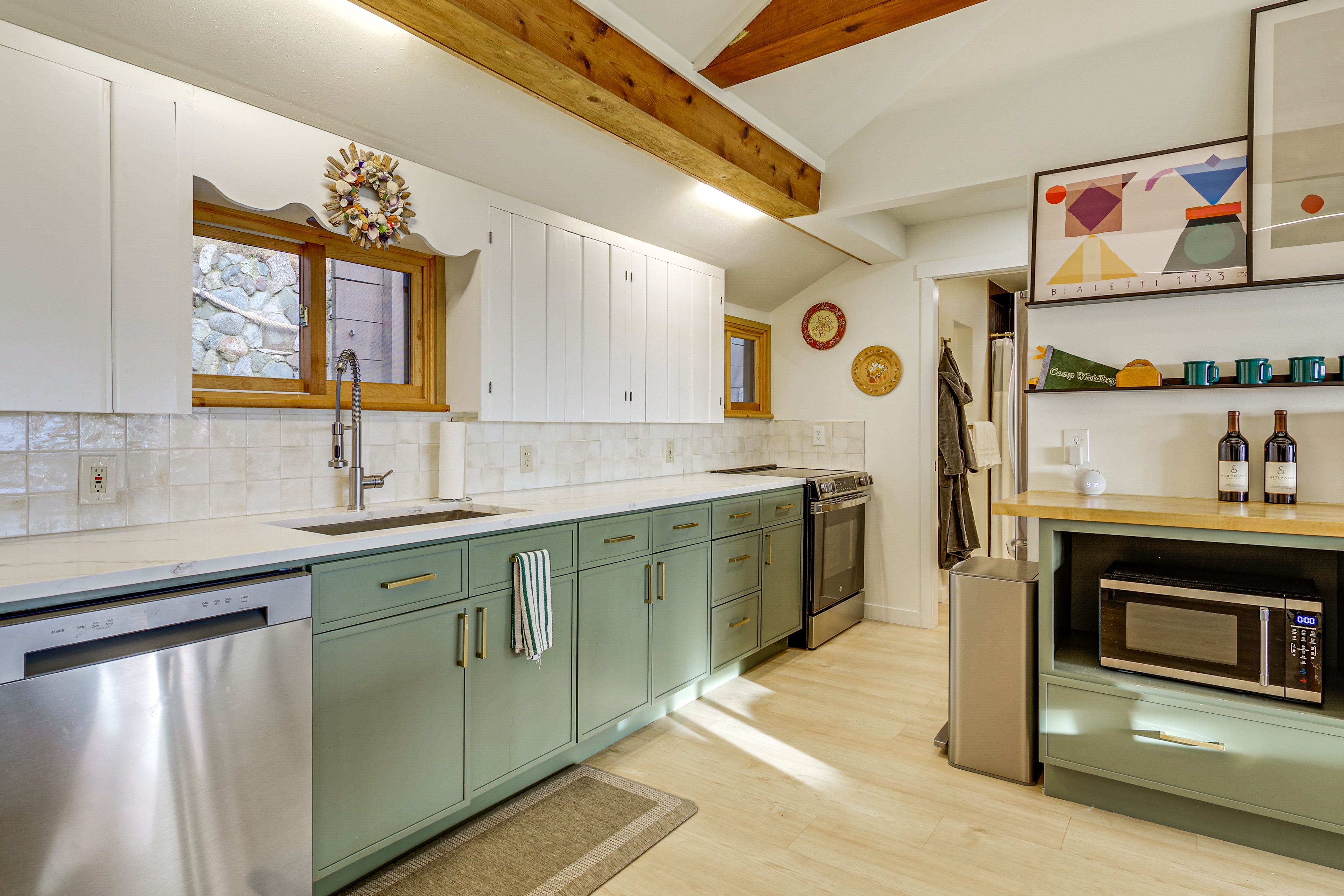 Kitchen | Refrigerator | 1st Floor