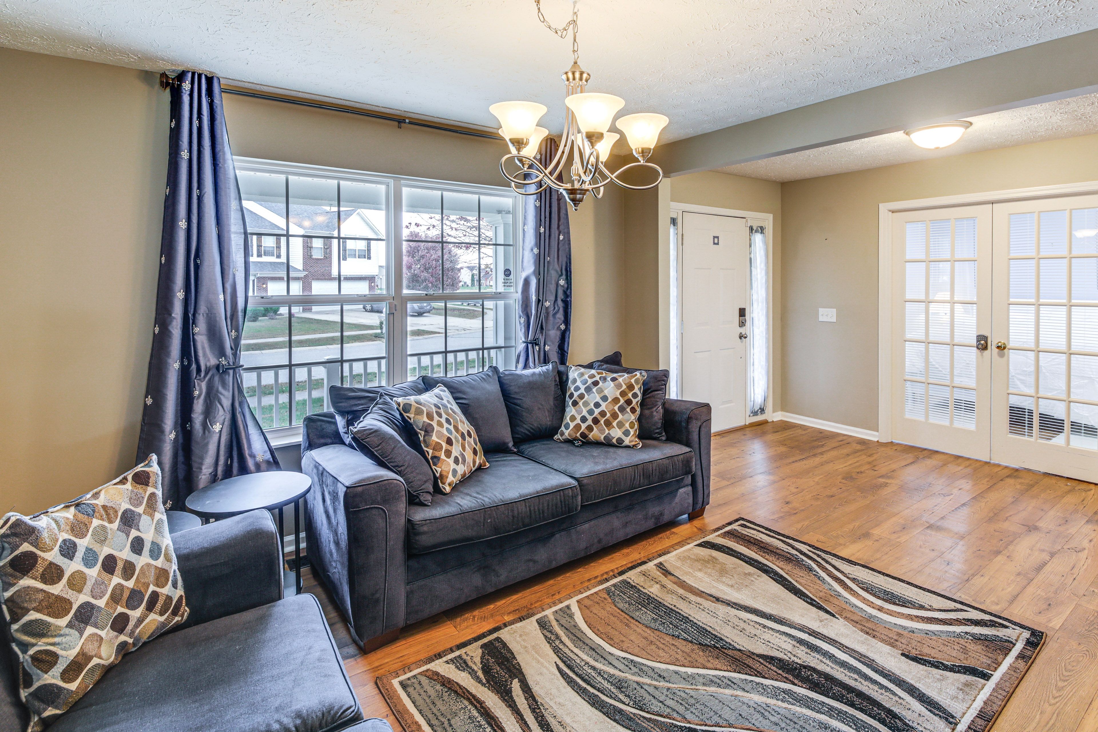 Sitting Room | 1st Floor