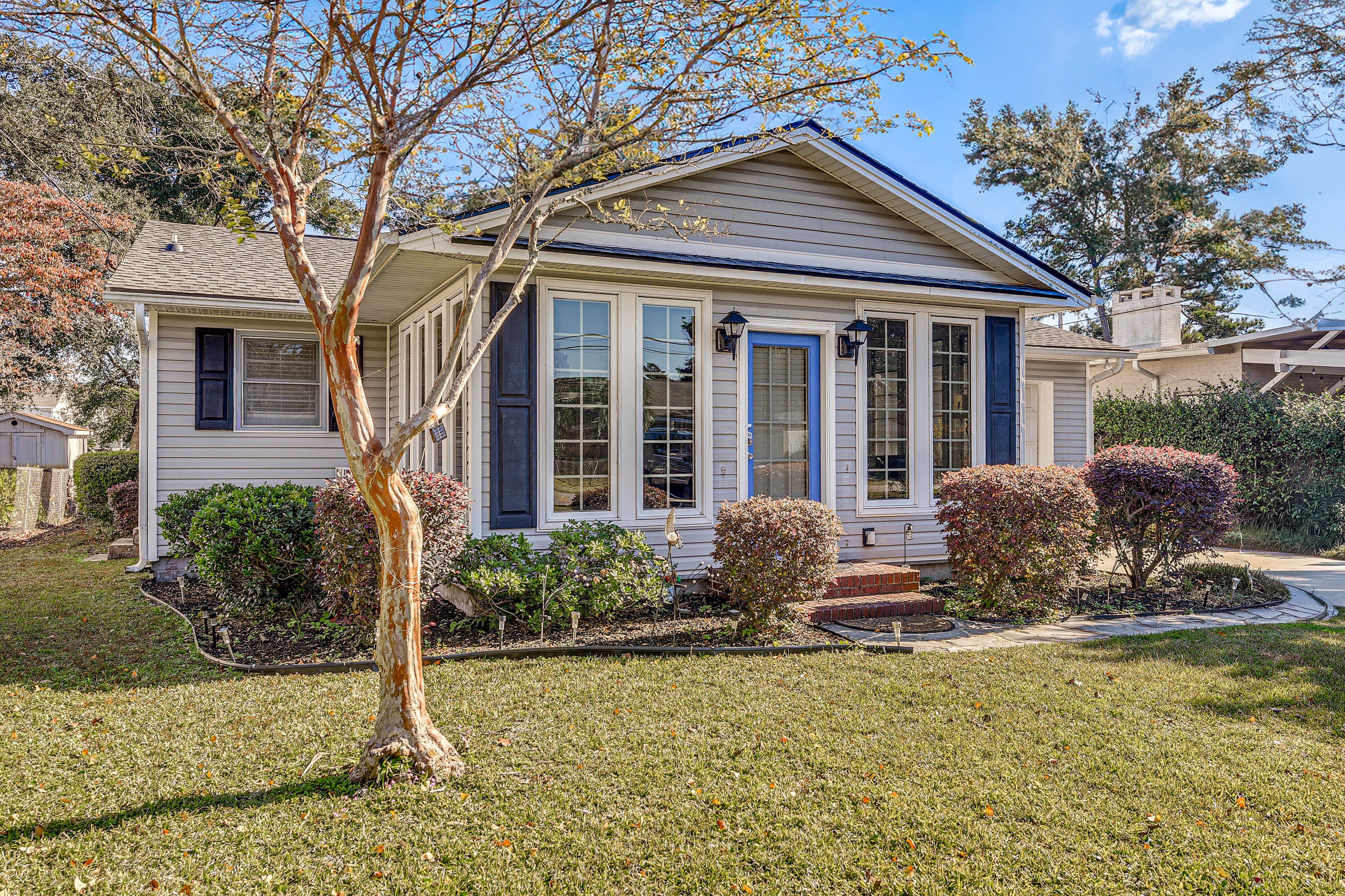 North Myrtle Beach Vacation Rental | 3BR | 3BA | 1,119 Sq Ft | 3 Steps to Enter