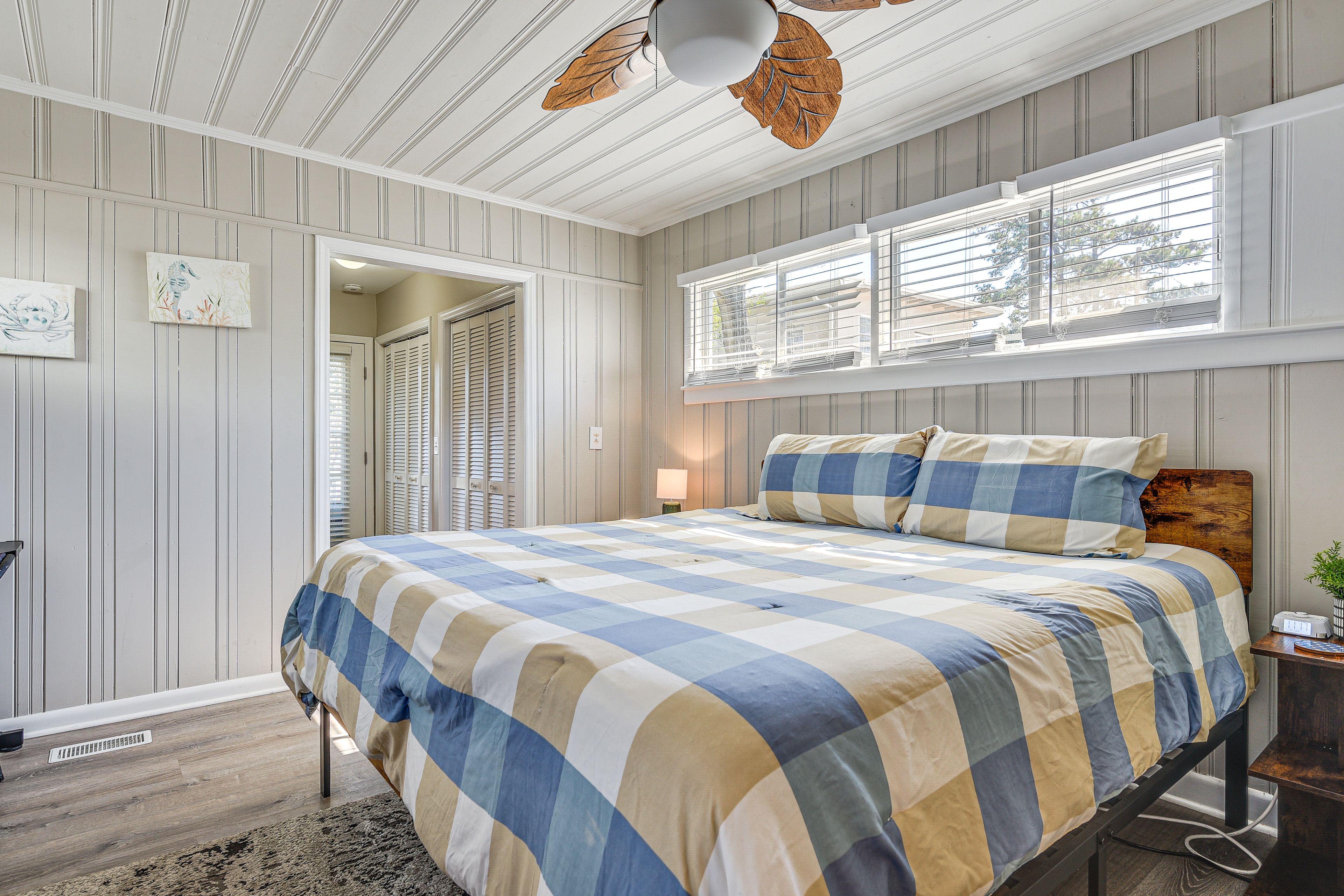 Bedroom 1 | King Bed | Linens Provided