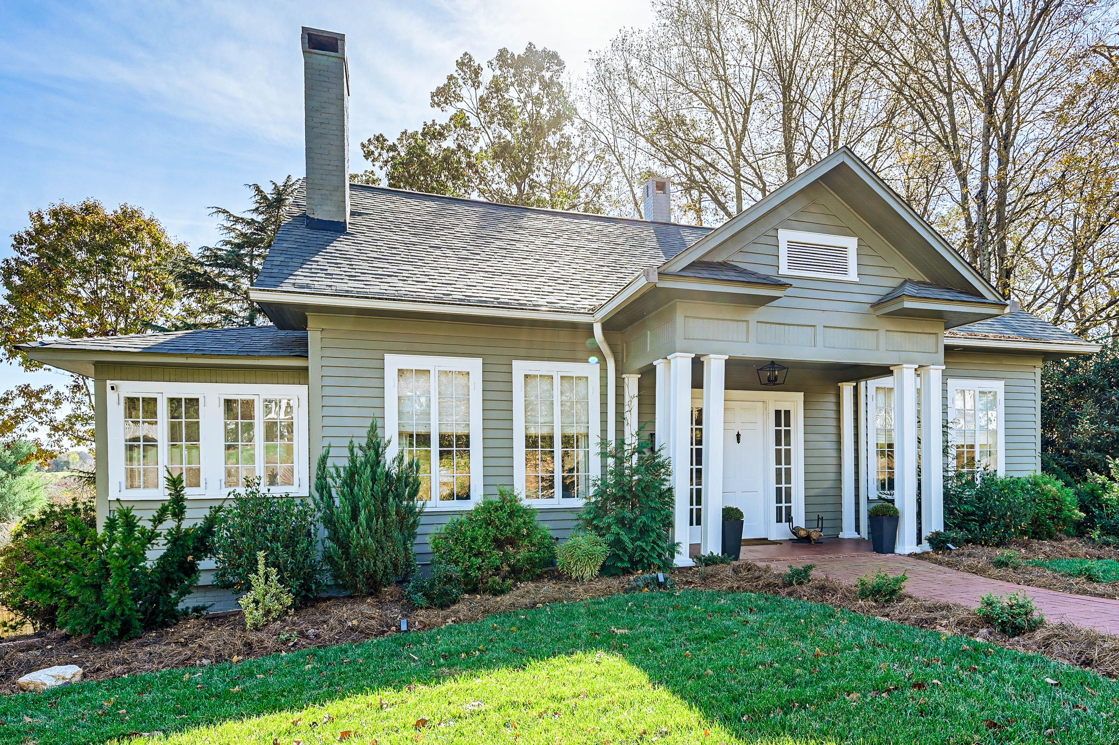 Elkin Vacation Rental | 4BR | 2BA | 2,100 Sq Ft | Step-Free Access