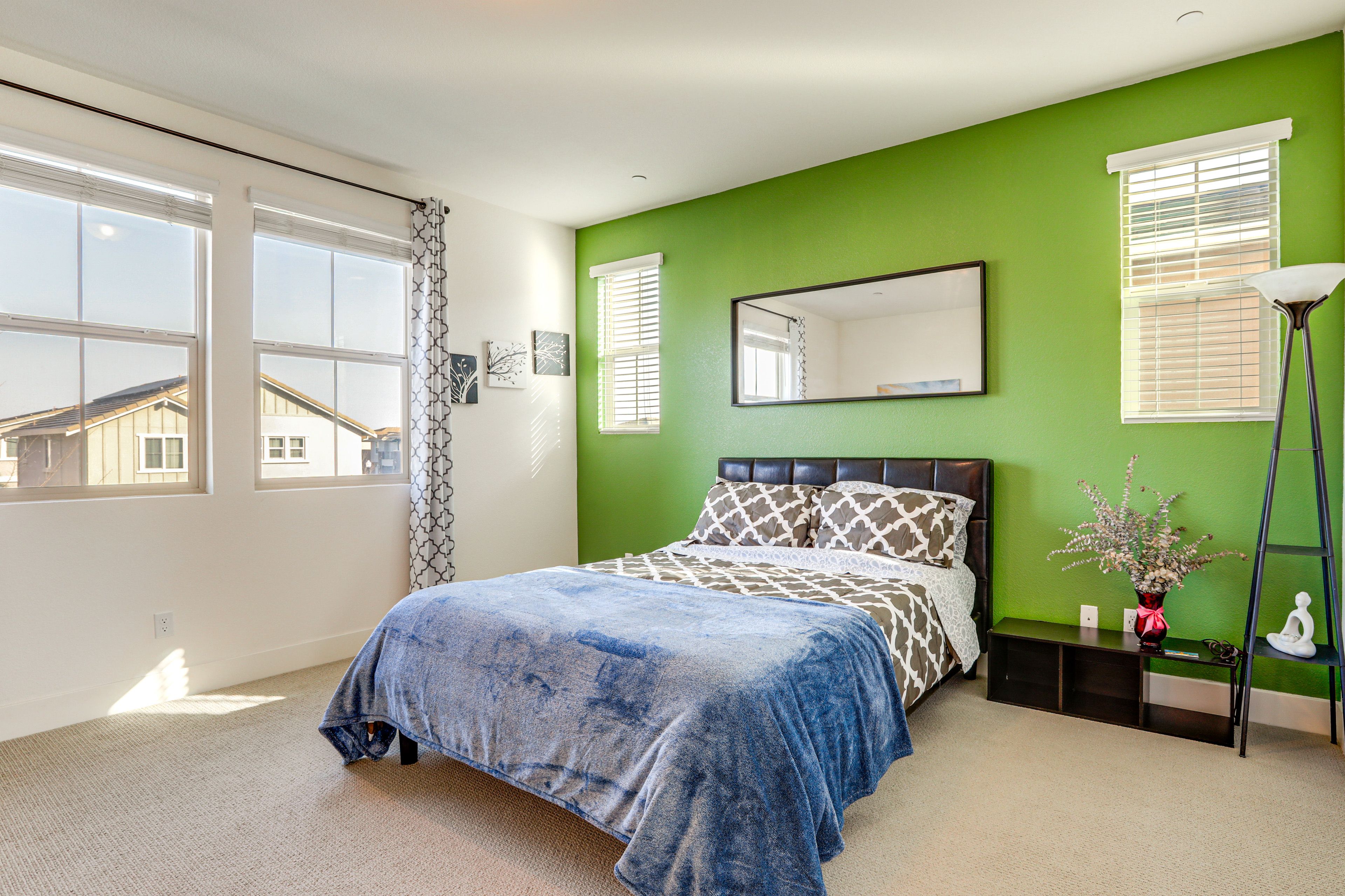 Bedroom 1 | Queen Bed | 2nd Floor