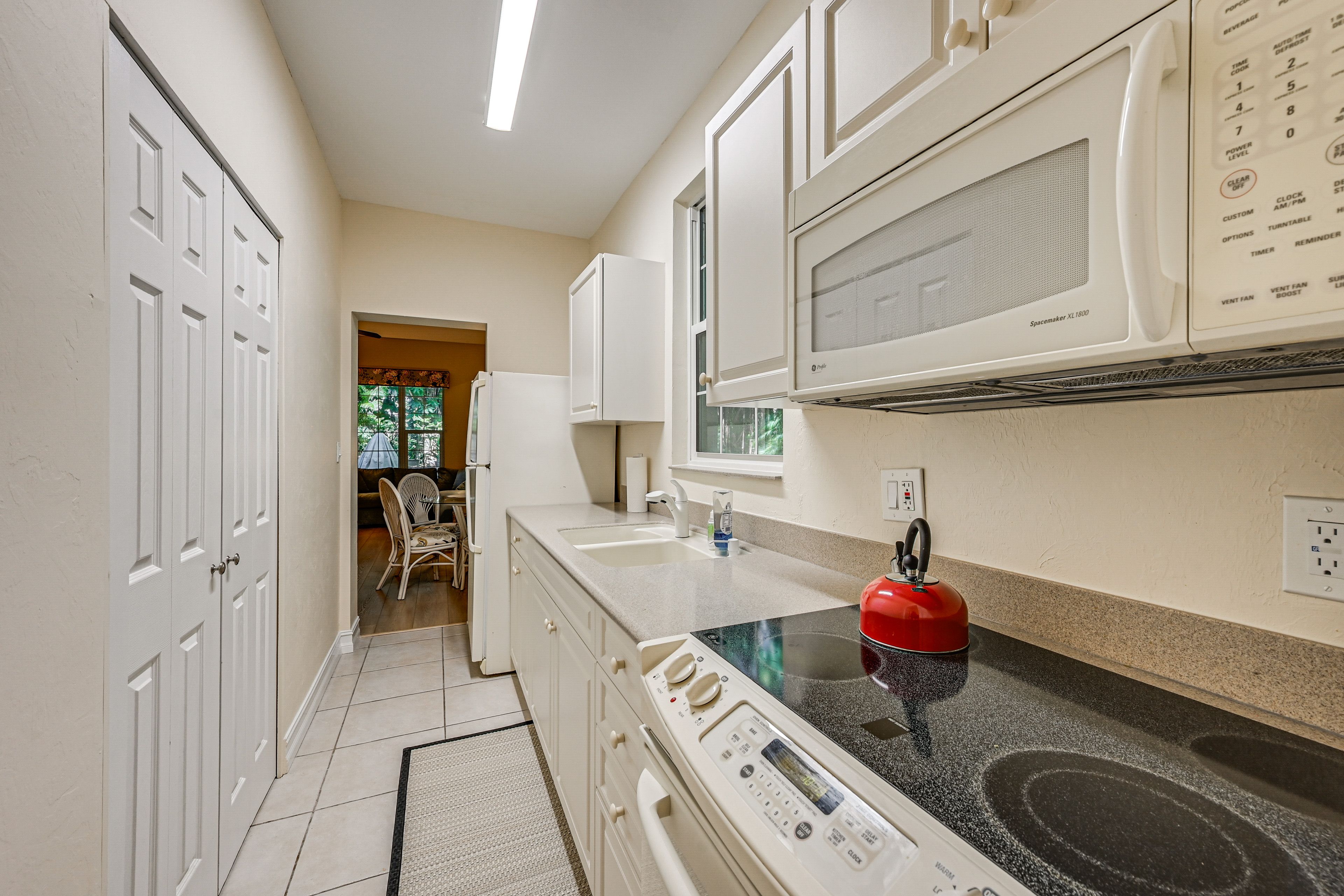 Kitchen | Cooking Basics | Refrigerator | Toaster