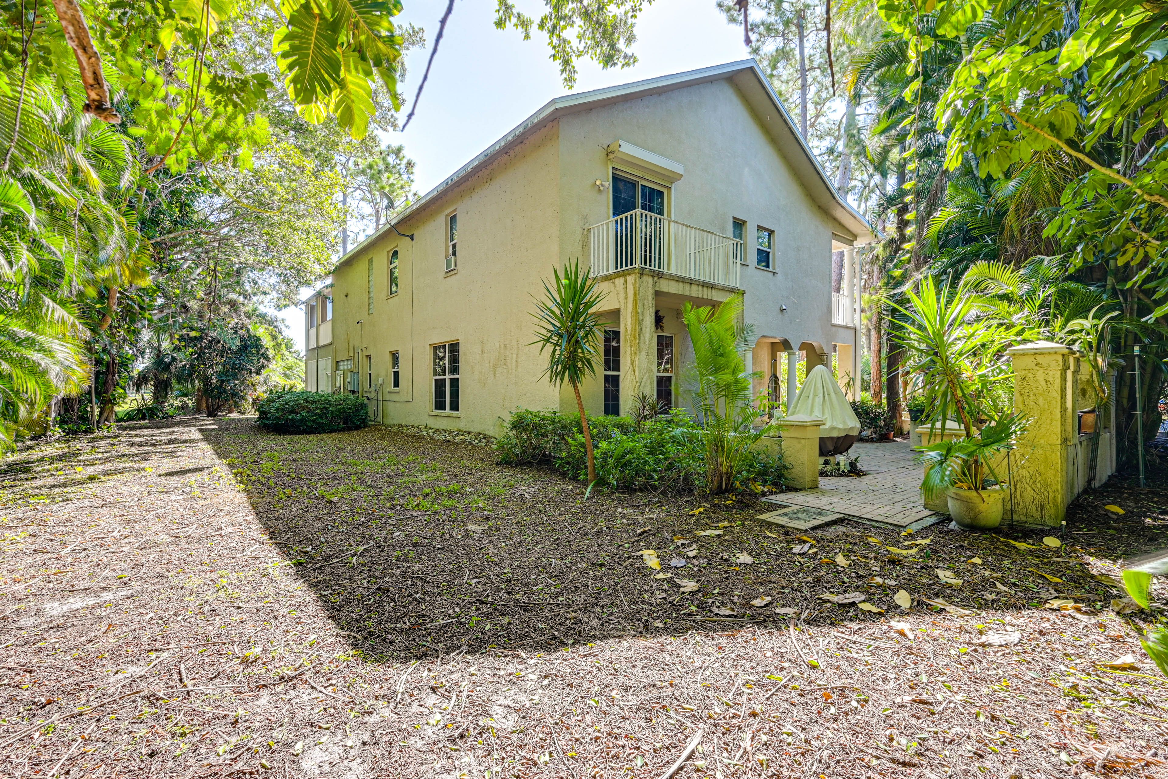 Parking | Driveway (1 Vehicle)