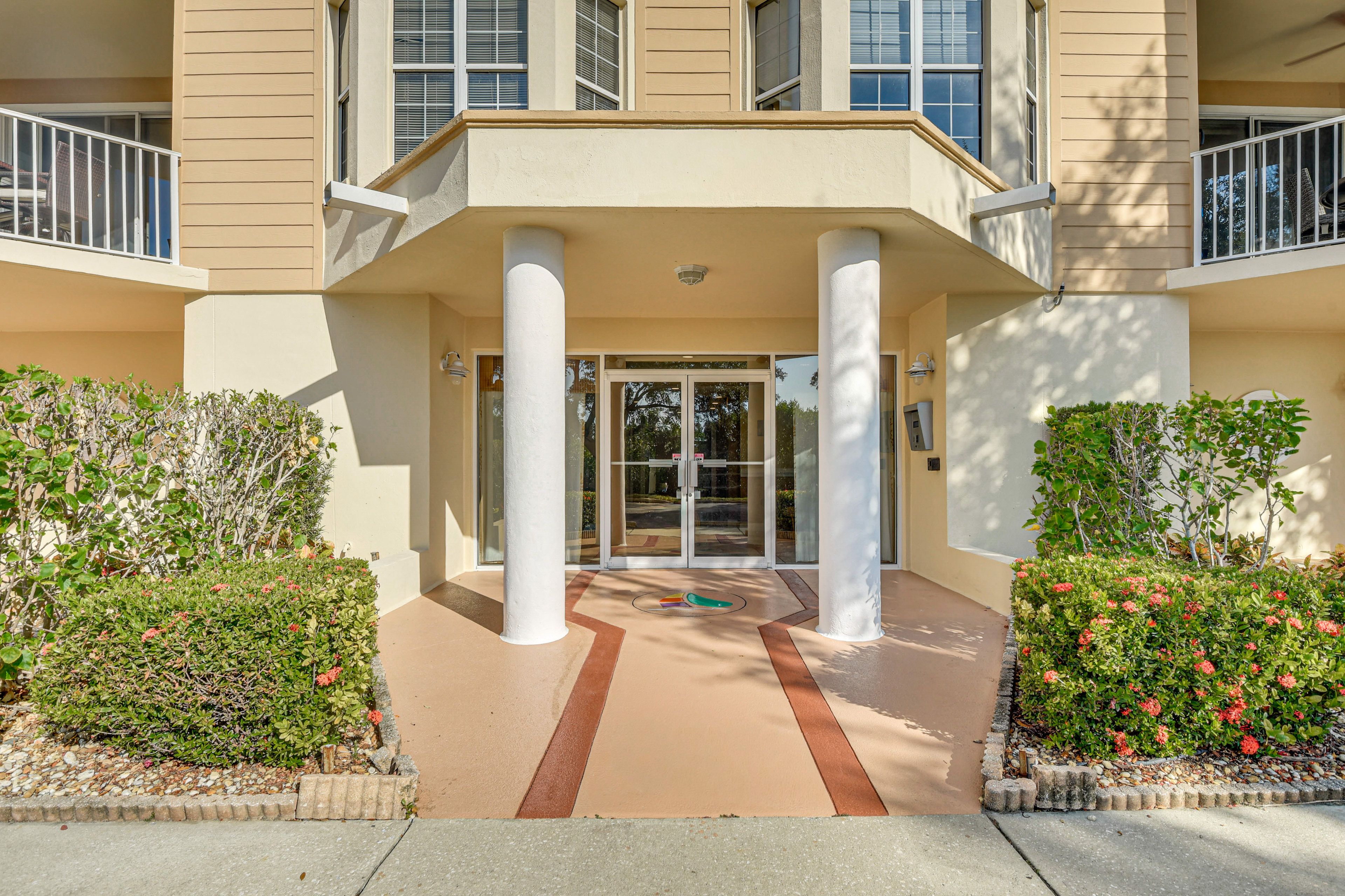 Harbour Village | Community Amenities