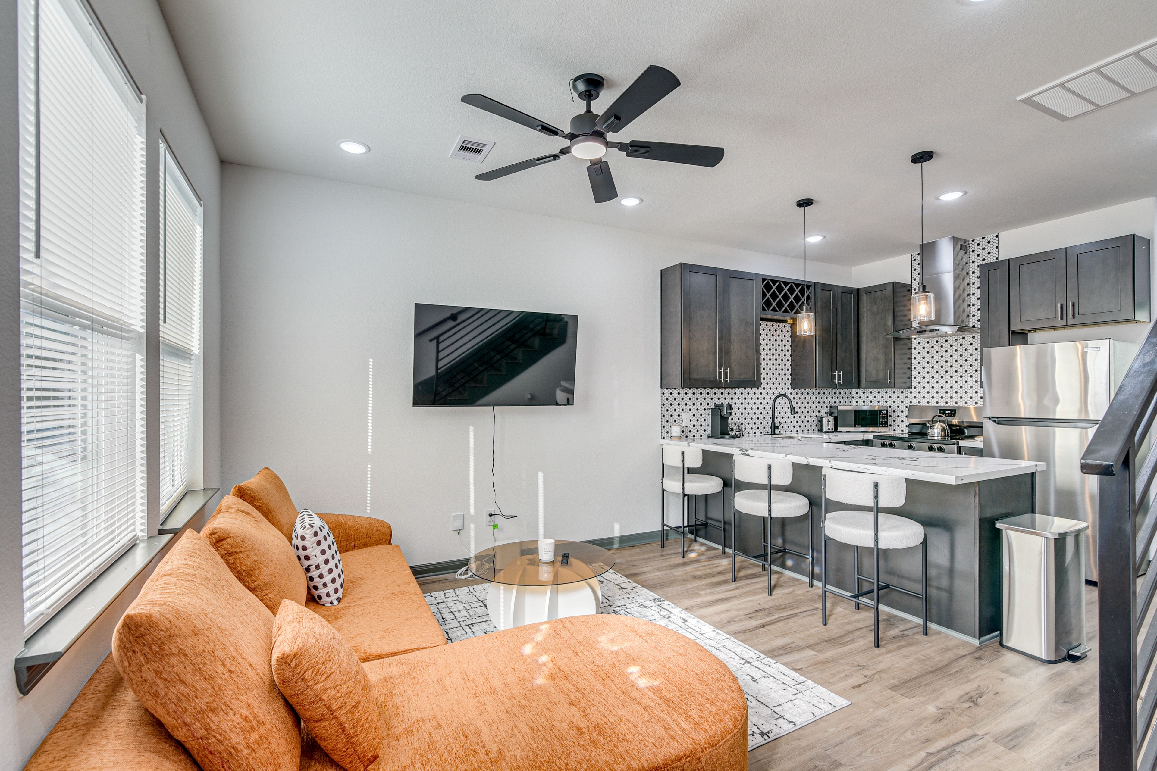 Houston Vacation Rental | 3BR | 2.5BA | 1,050 Sq Ft | Step-Free Entry