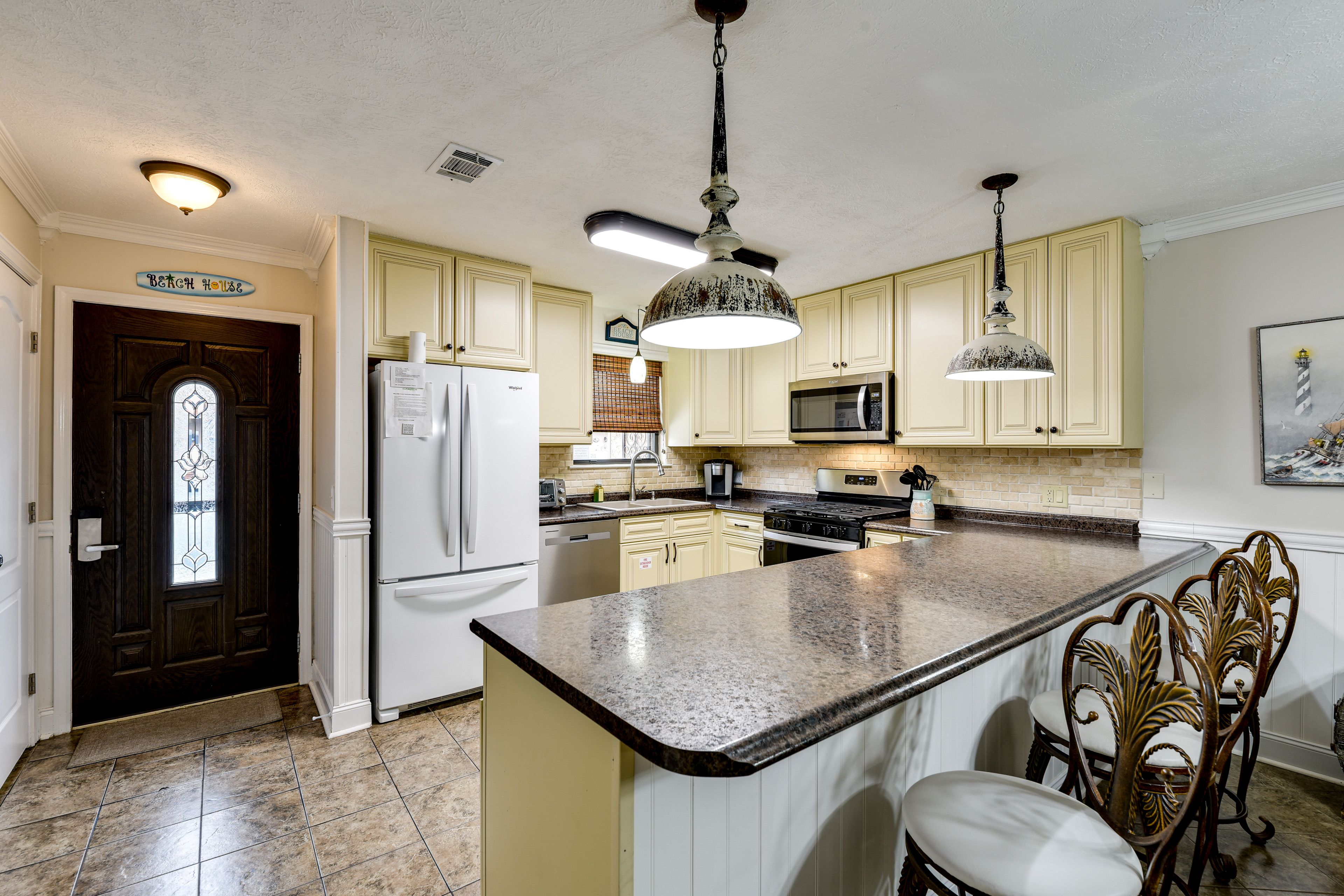 Kitchen | 1st Floor | Keurig & Drip Coffee Makers | Cooking Basics