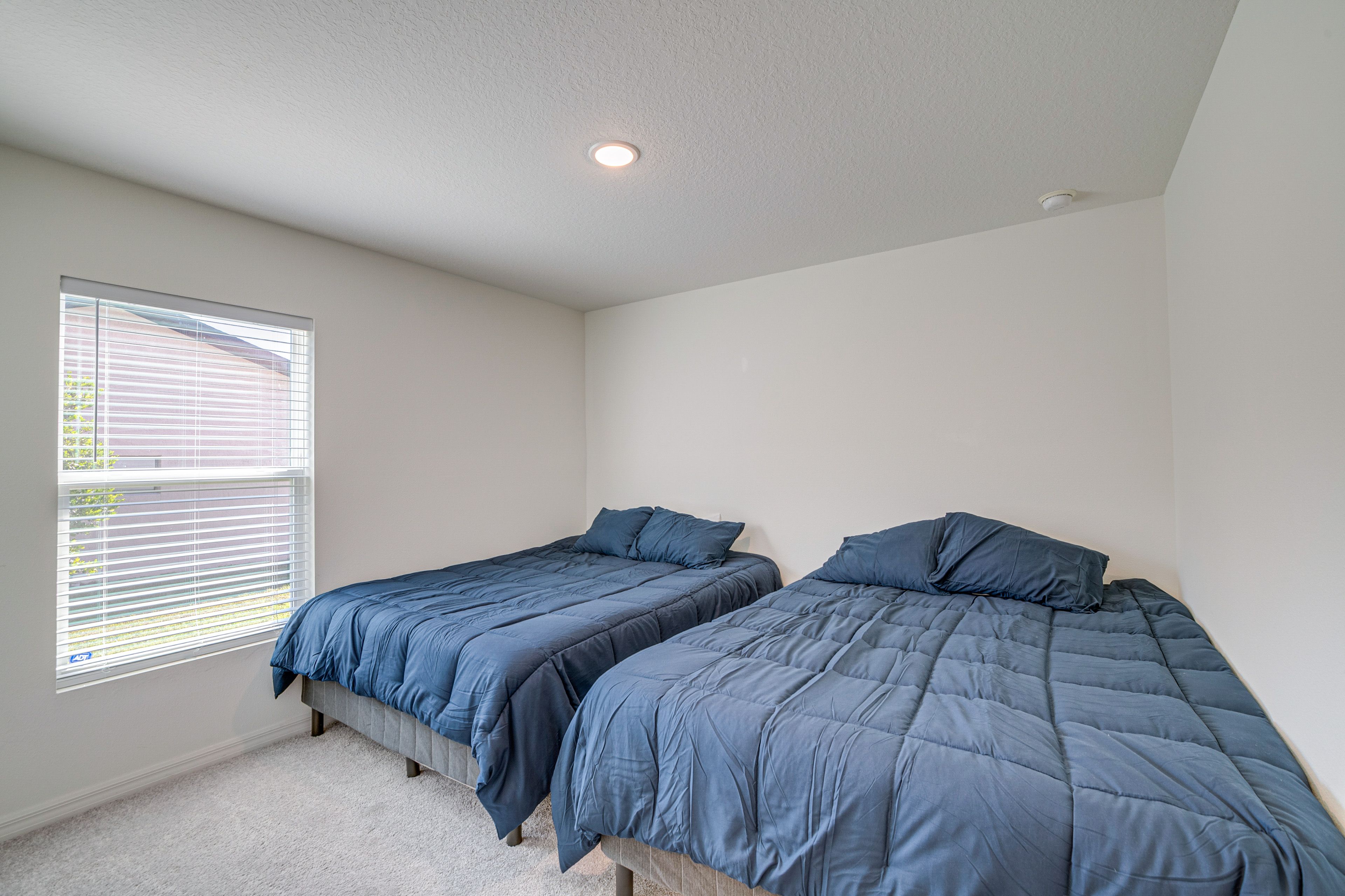 Bedroom 3 | 2 Queen Beds