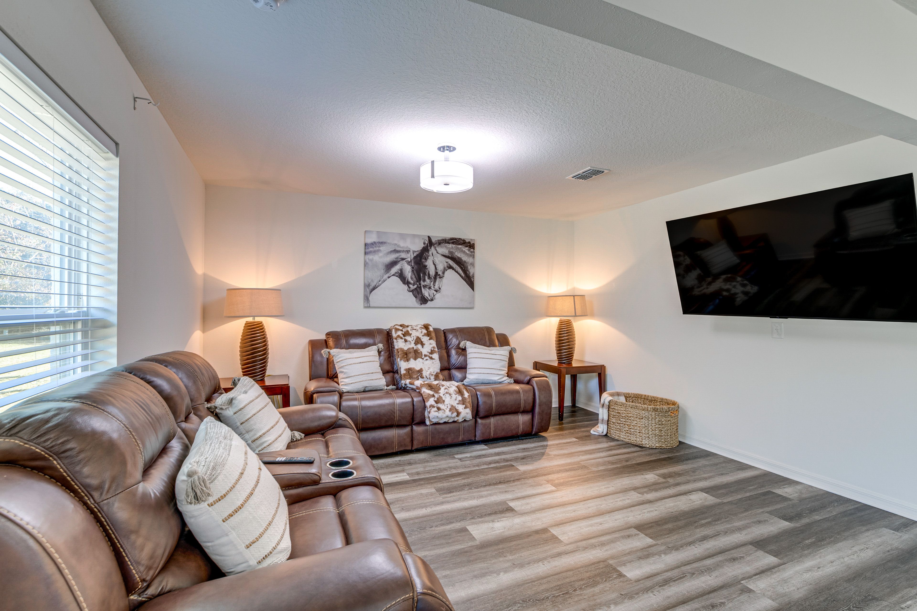 Ocala Vacation Rental | 3BR | 2BA | 1,814 Sq Ft | 1 Step to Enter