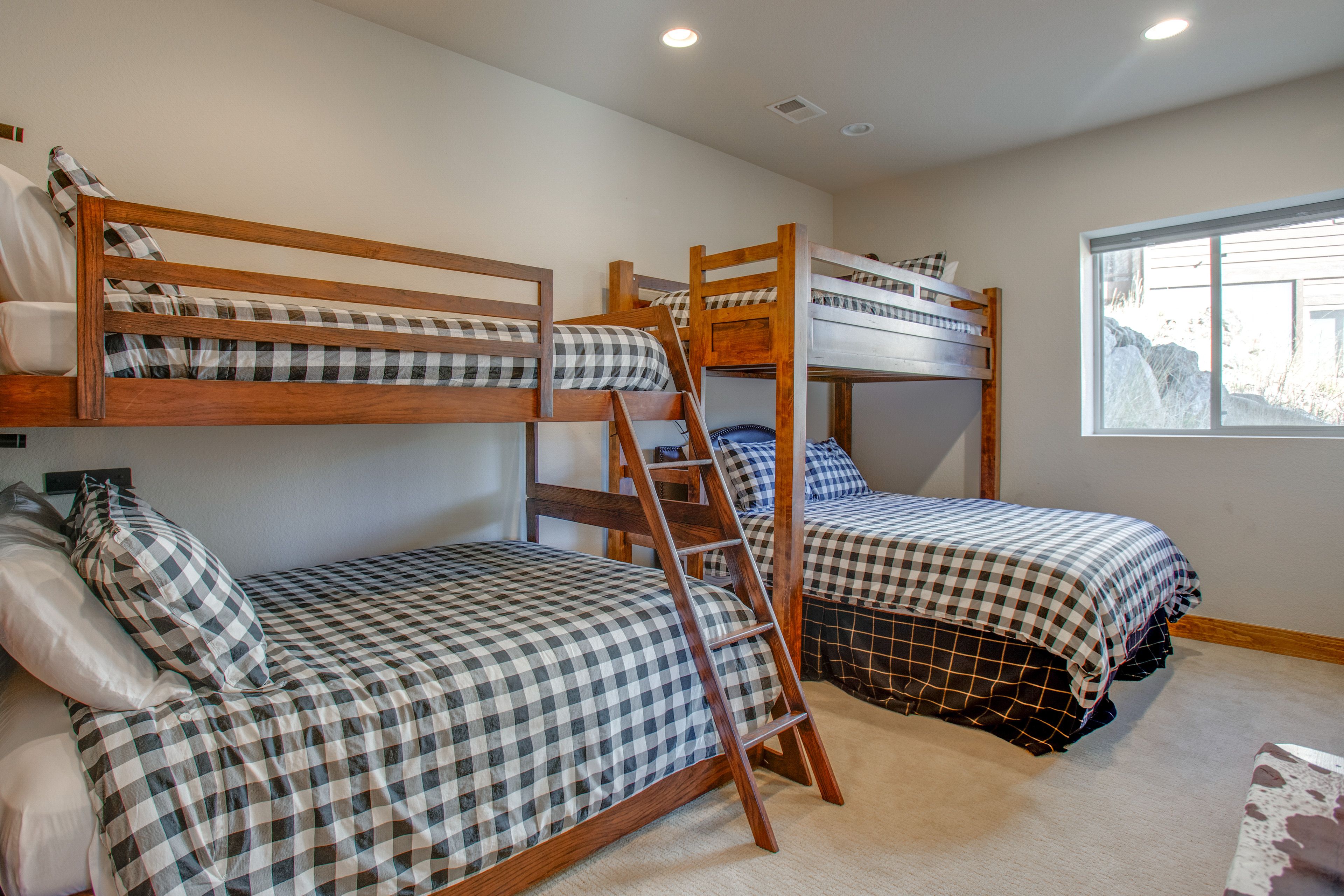 Bedroom 3 | Twin/Full Bunk Bed | Twin/Queen Bunk Bed | Lower Level
