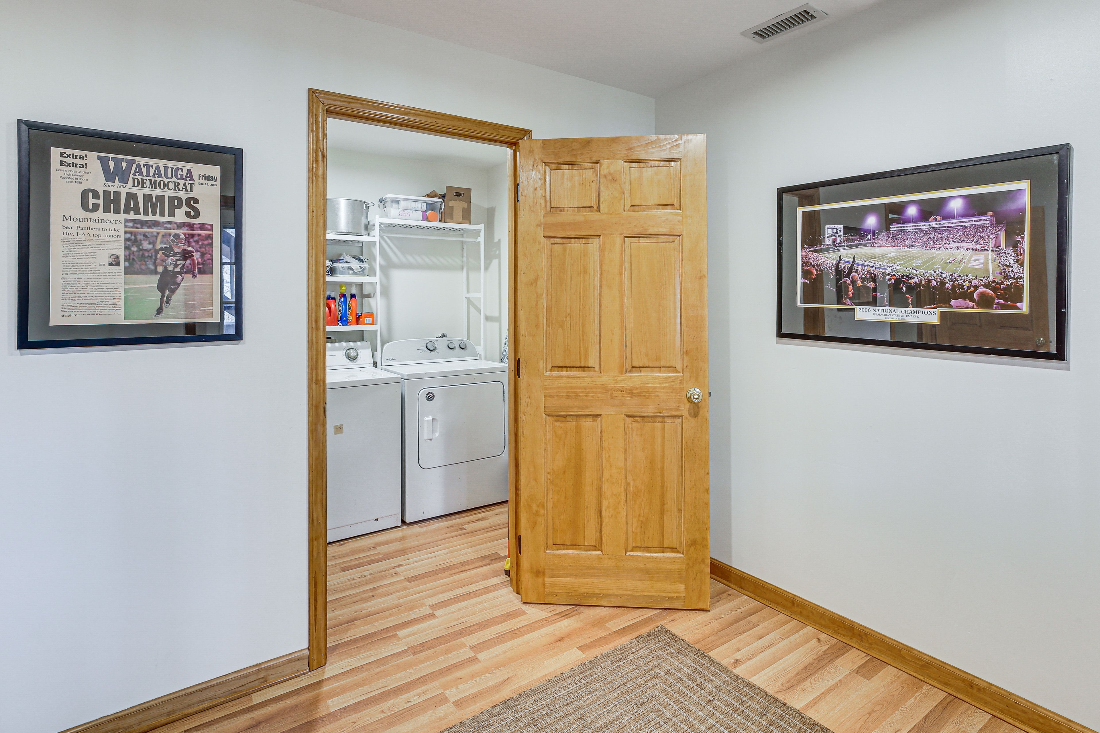 Laundry Room | Lower Level