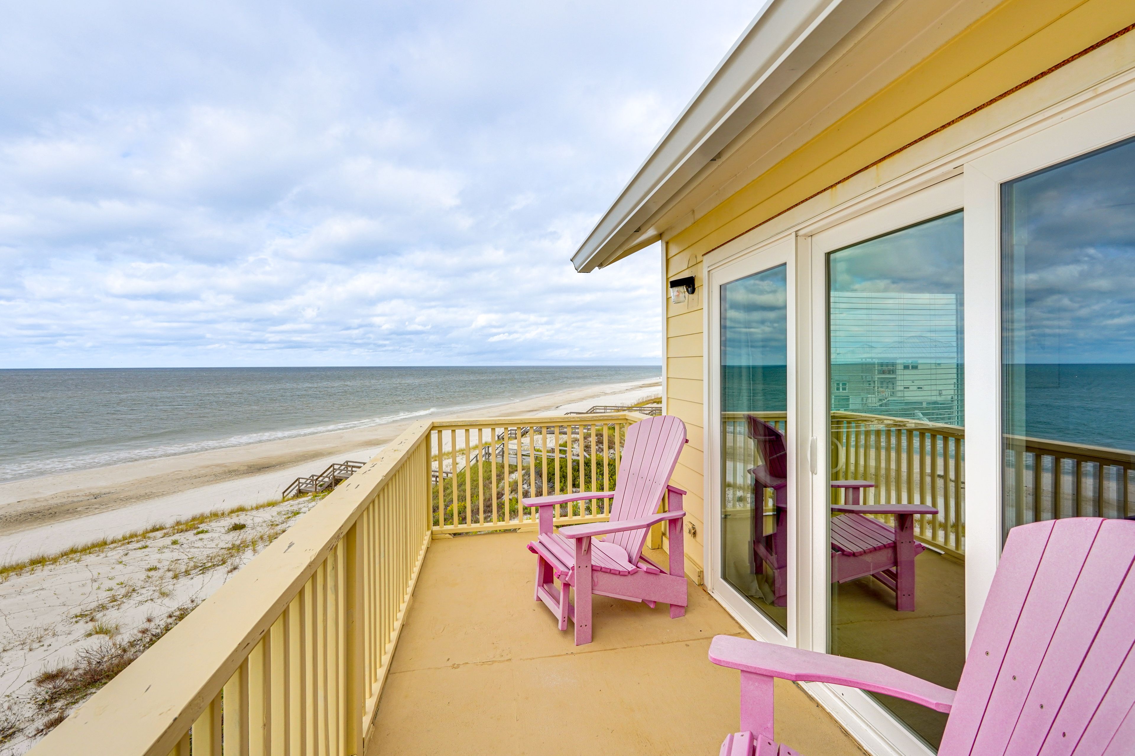 Port St. Joe Vacation Rental | 3BR | 2.5BA | 1,800 Sq Ft | Stairs Required