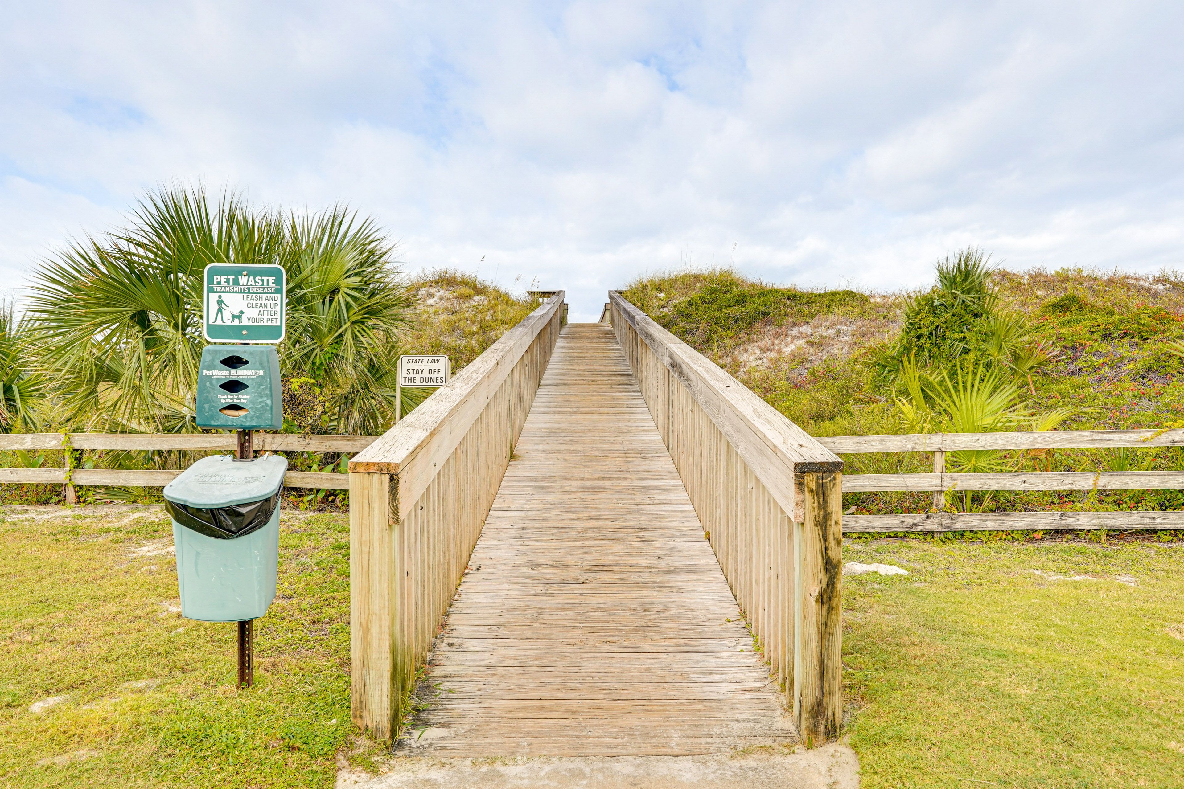 Boardwalk to Beach Access