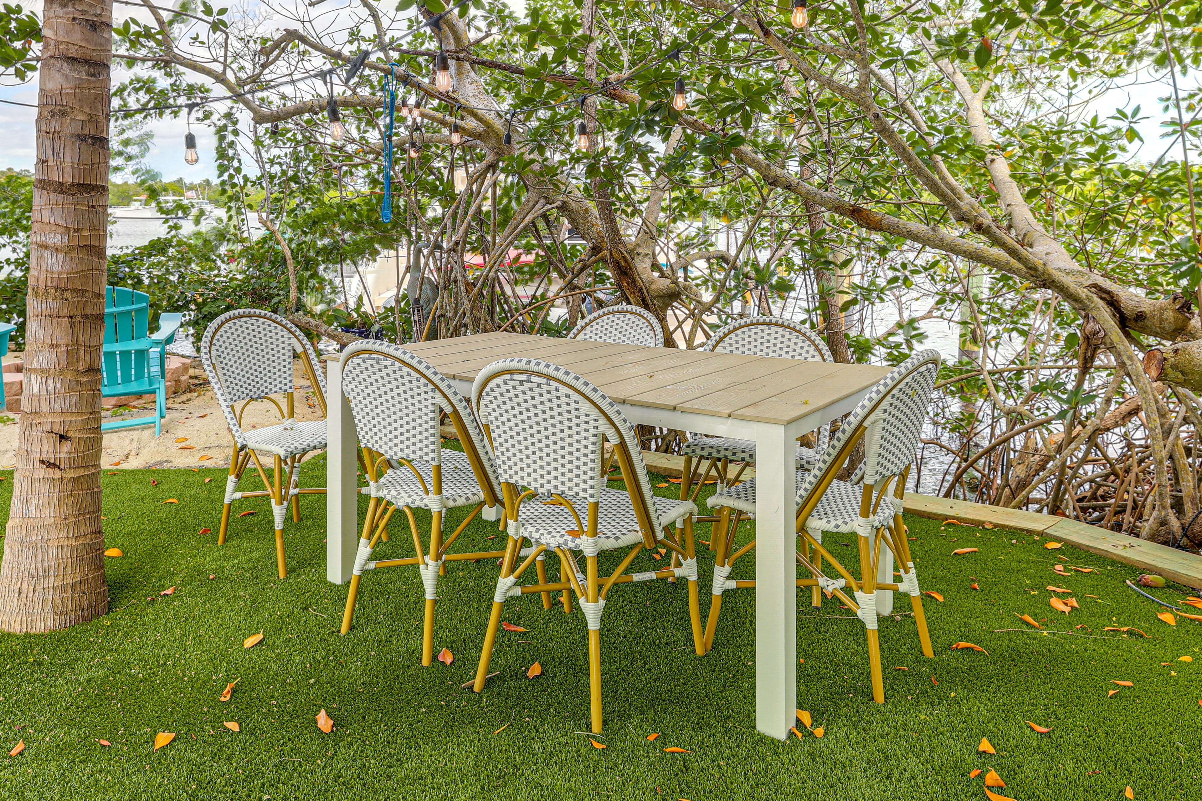 Additional Outdoor Dining Area