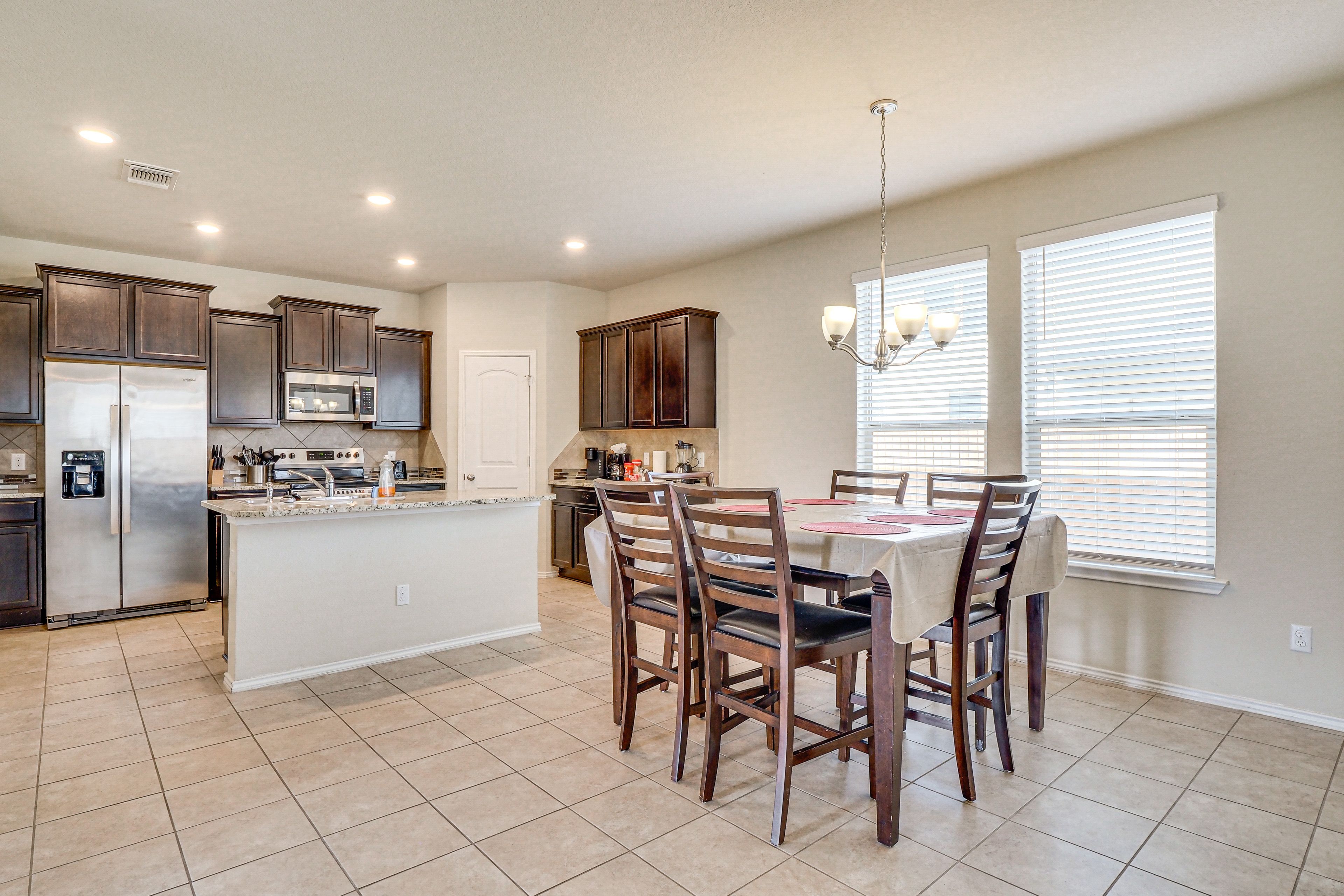 Kitchen & Dining | 1st Floor