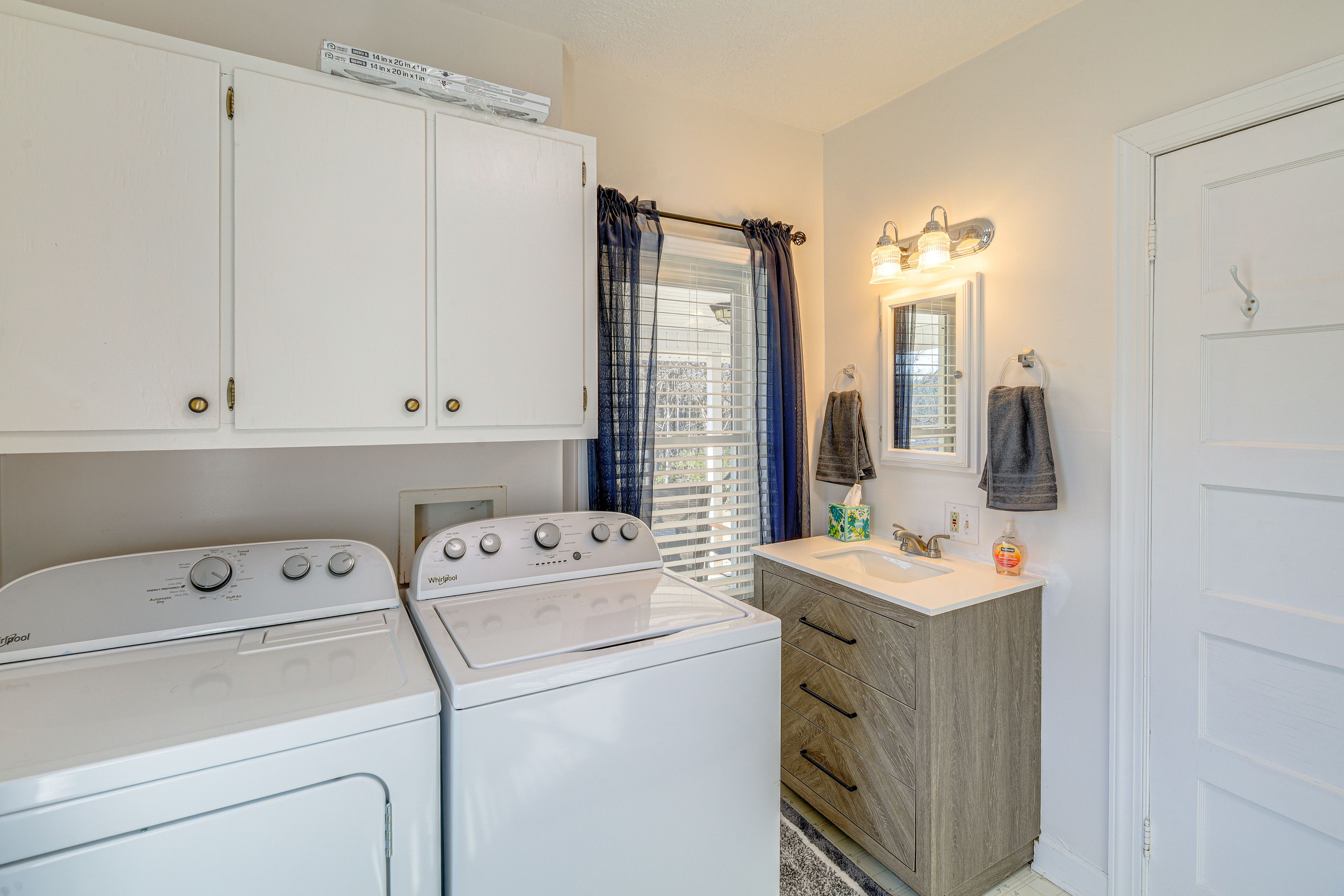 Laundry Room | 1st Floor
