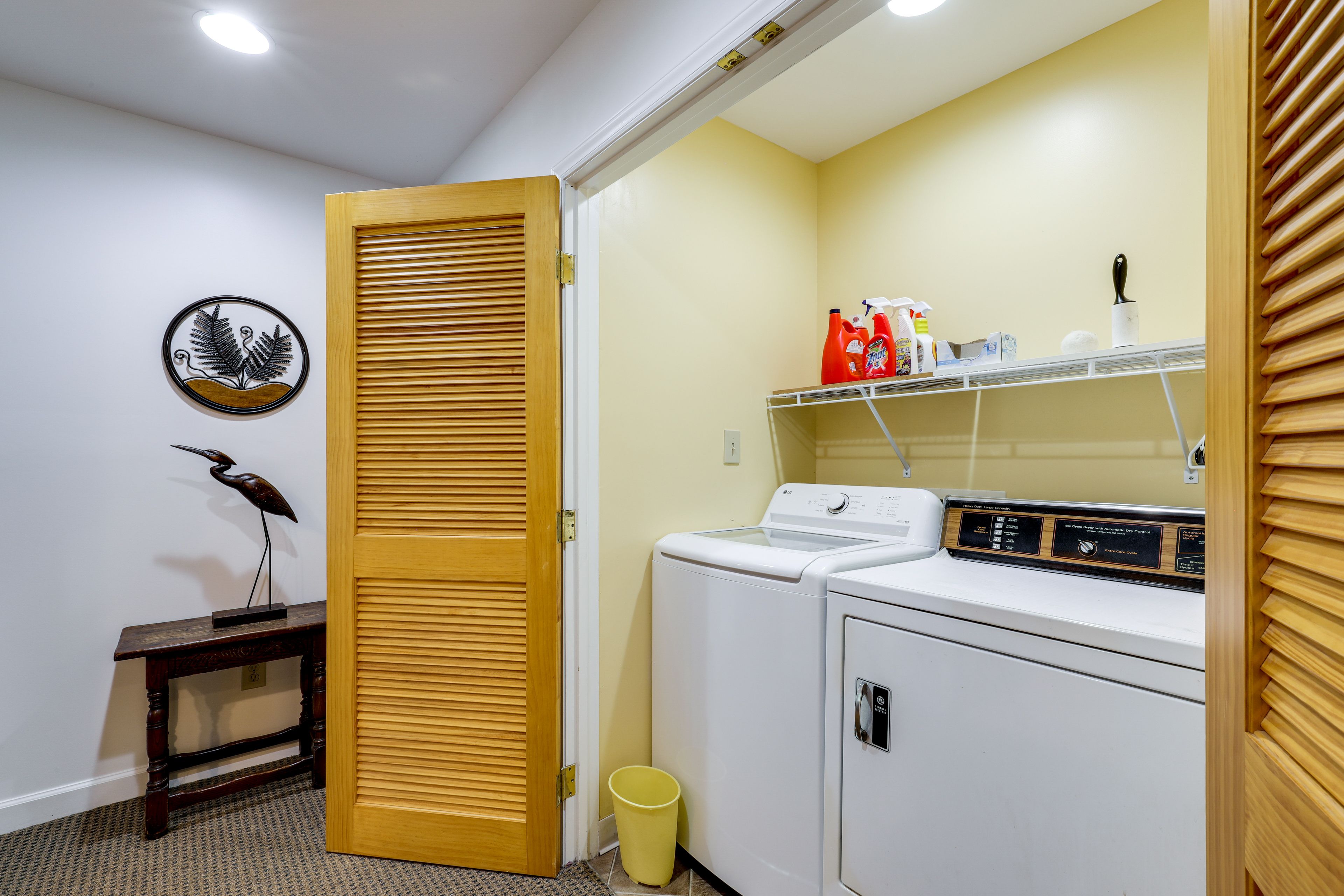 In-Unit Laundry | Washer & Dryer