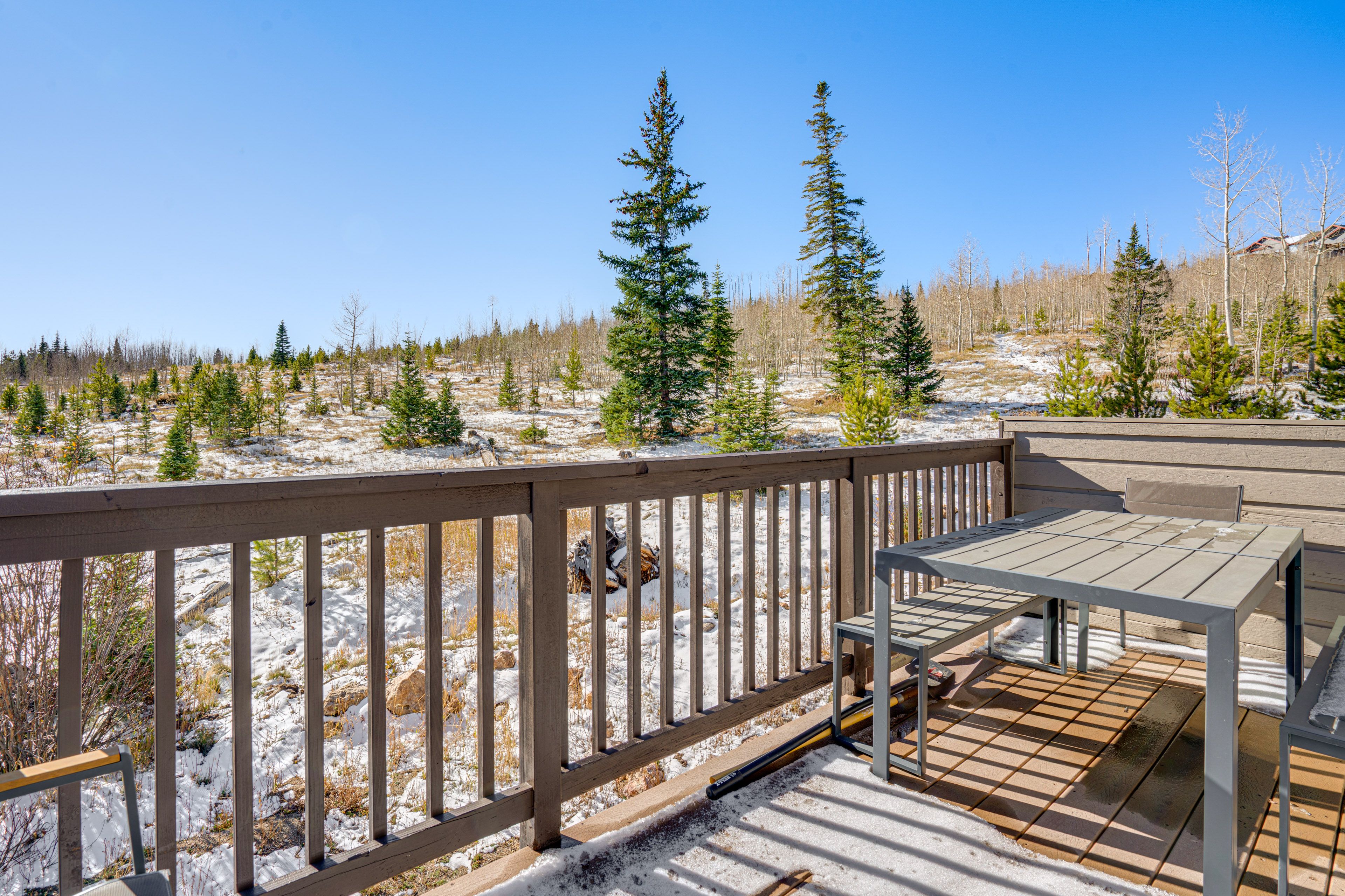 Private Deck