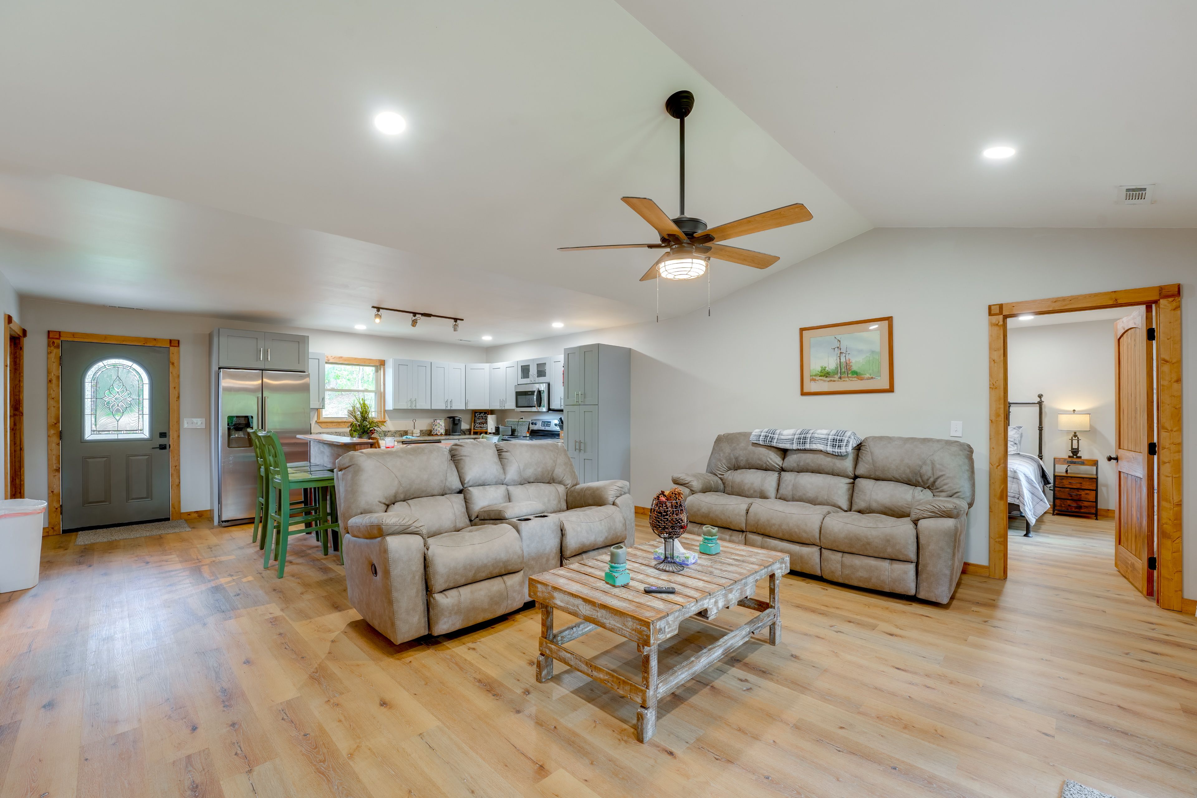 Living Room | Smart TV | Books