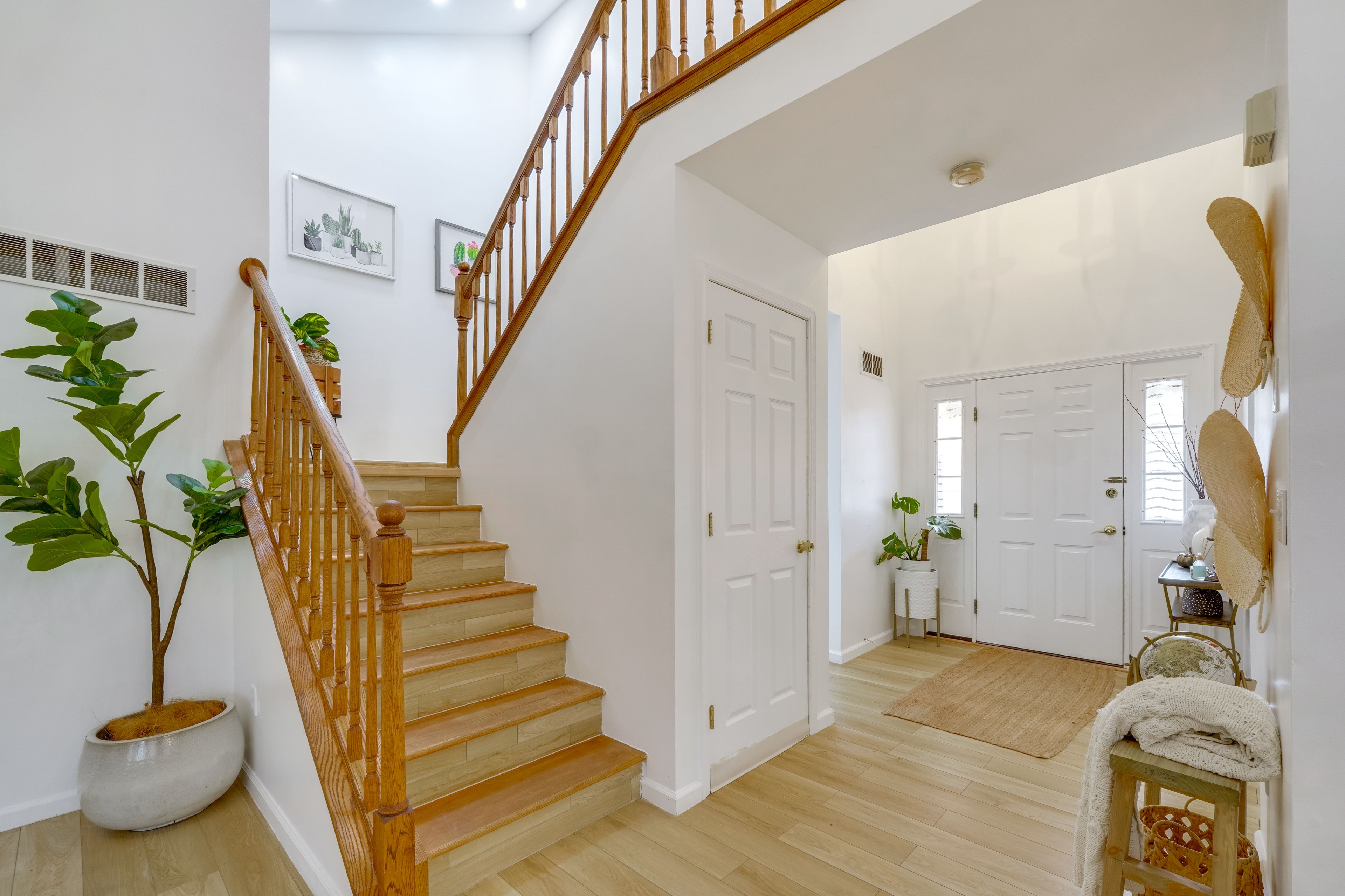 Stairs to 2nd Floor