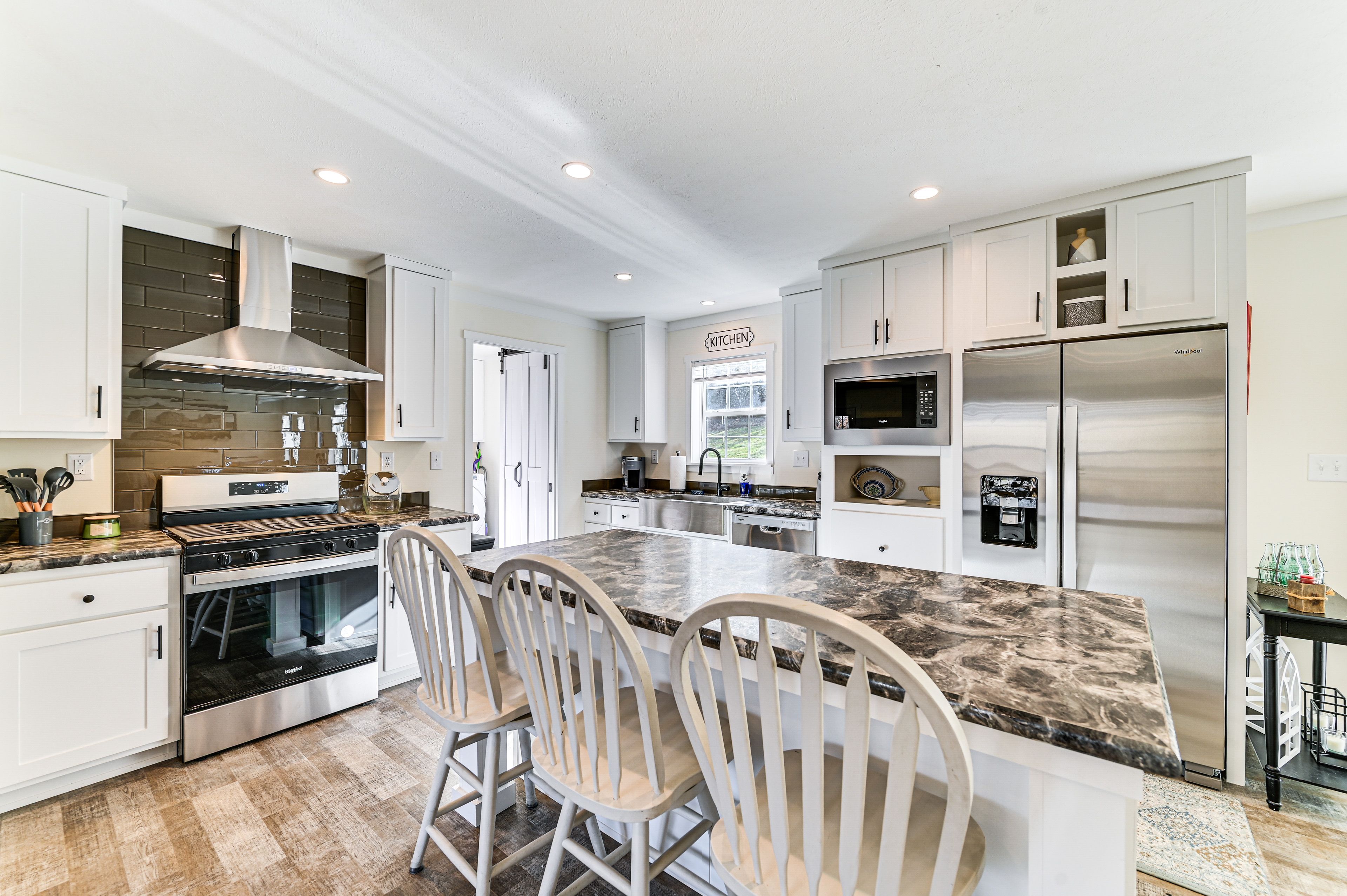 Kitchen | Cooking Basics | Keurig Coffee Maker | Microwave