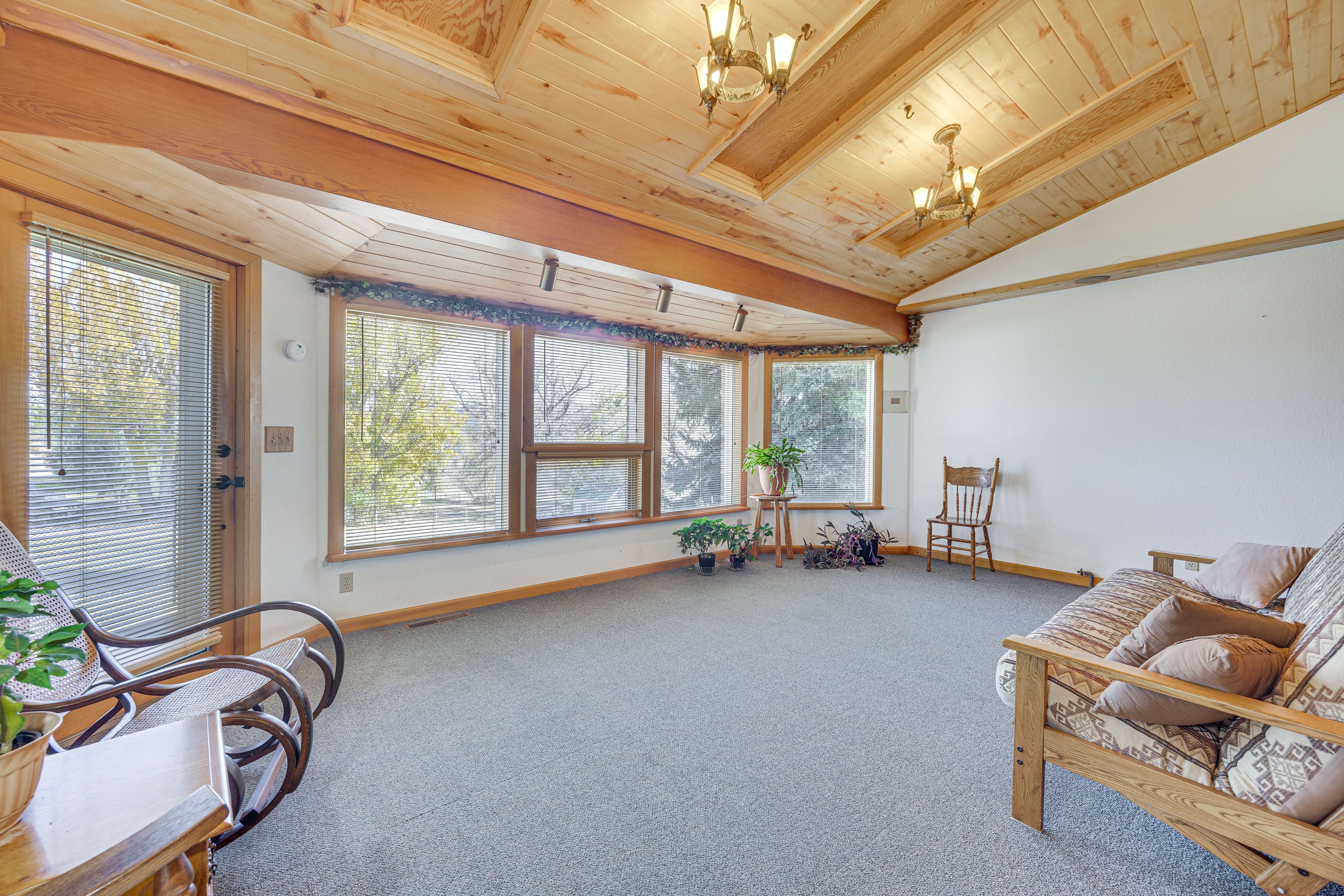 Sunroom | Full Futon