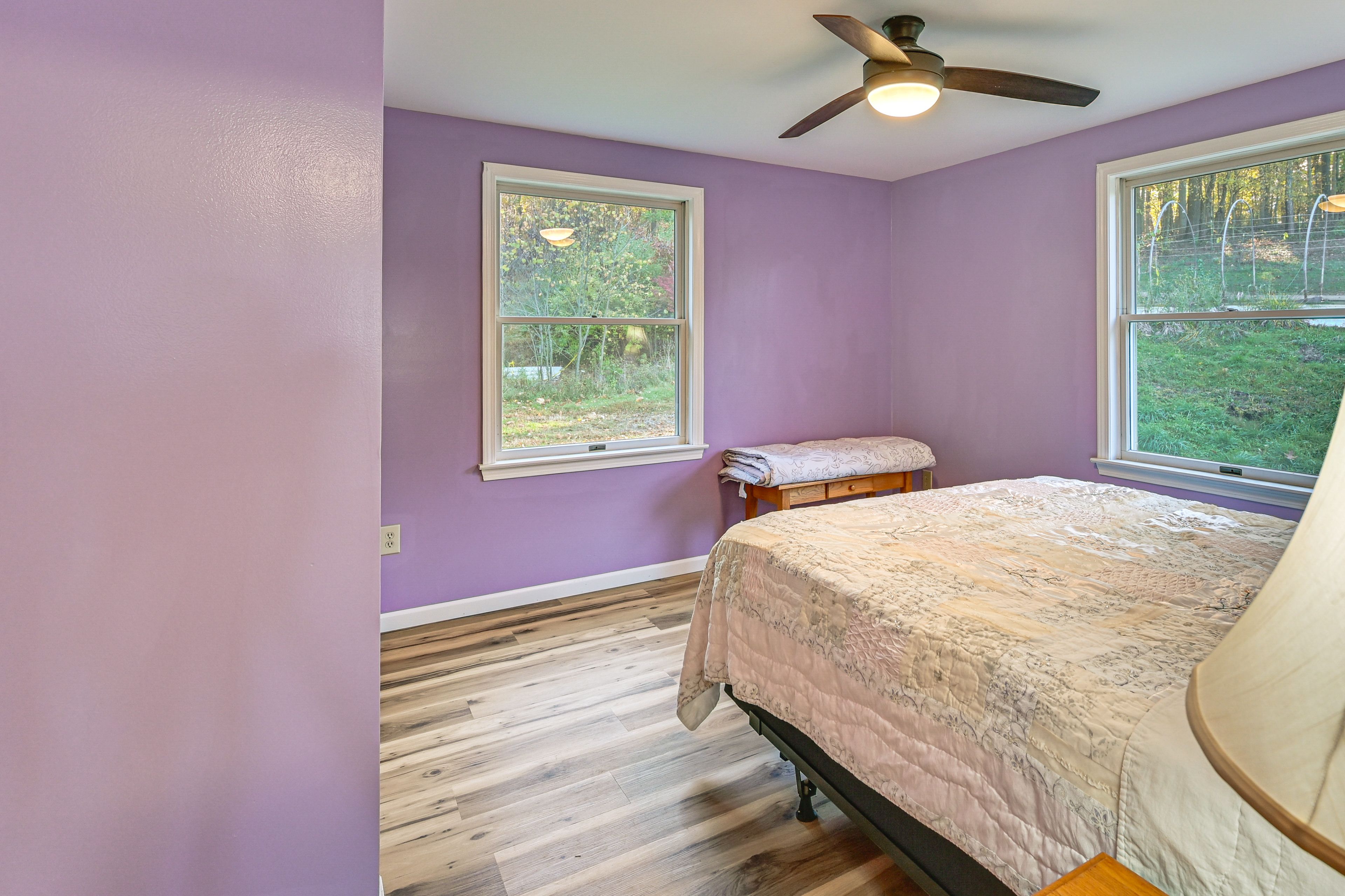 Bedroom 2 | Queen Bed