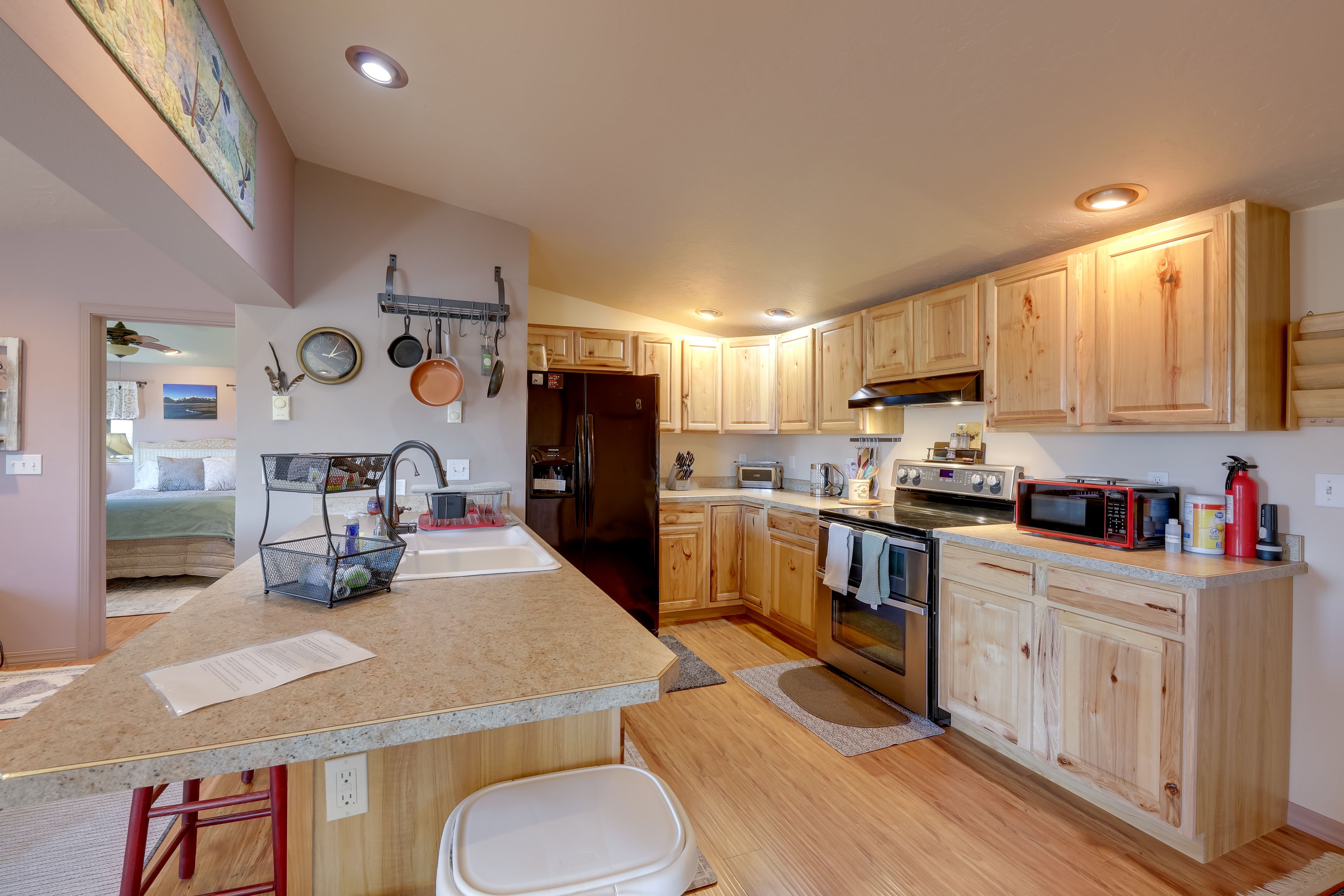 Kitchen | Drop Coffee Pot | Dishwasher