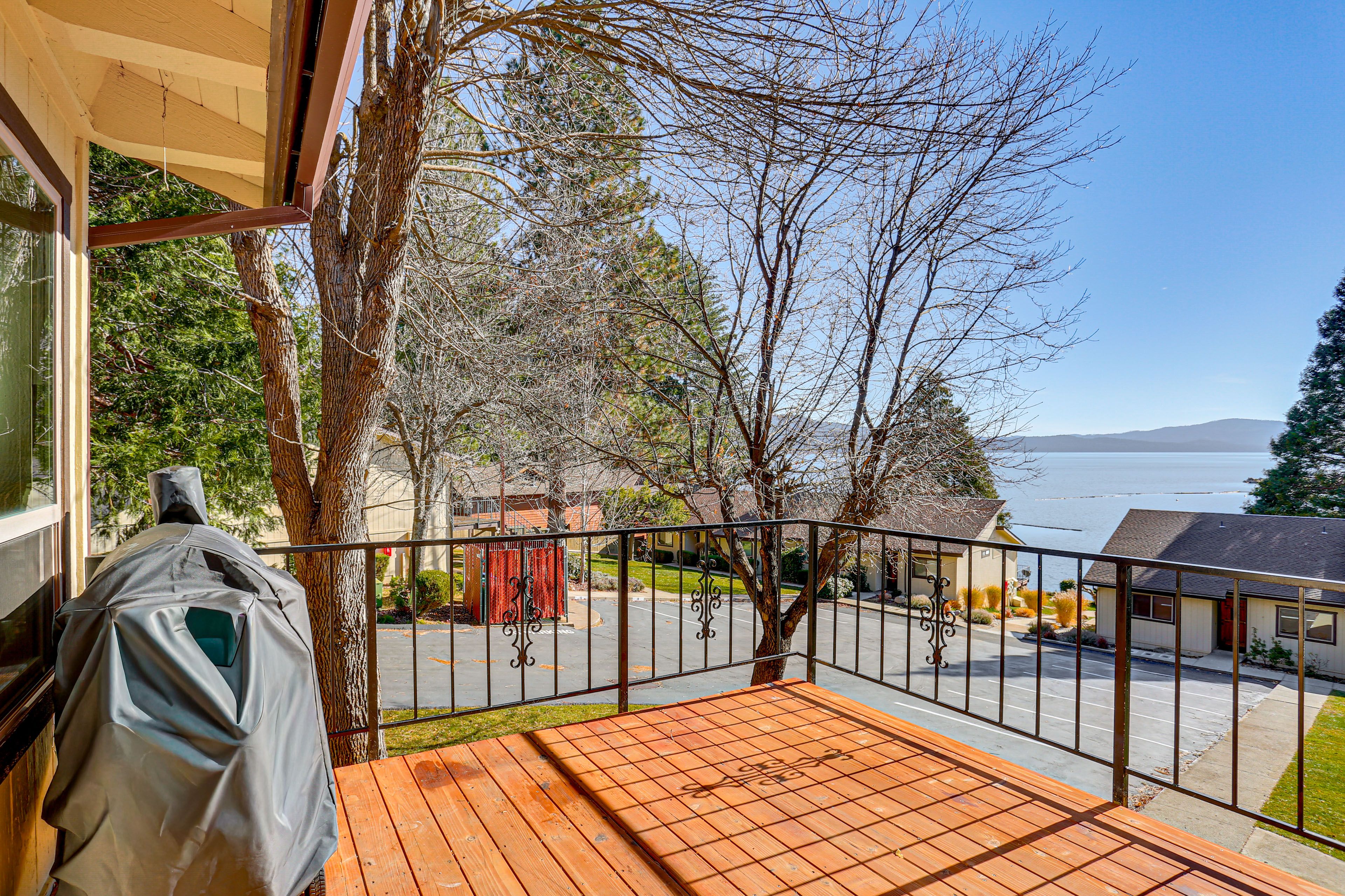 Condo Exterior | Deck | Pellet Grill | Lake Views