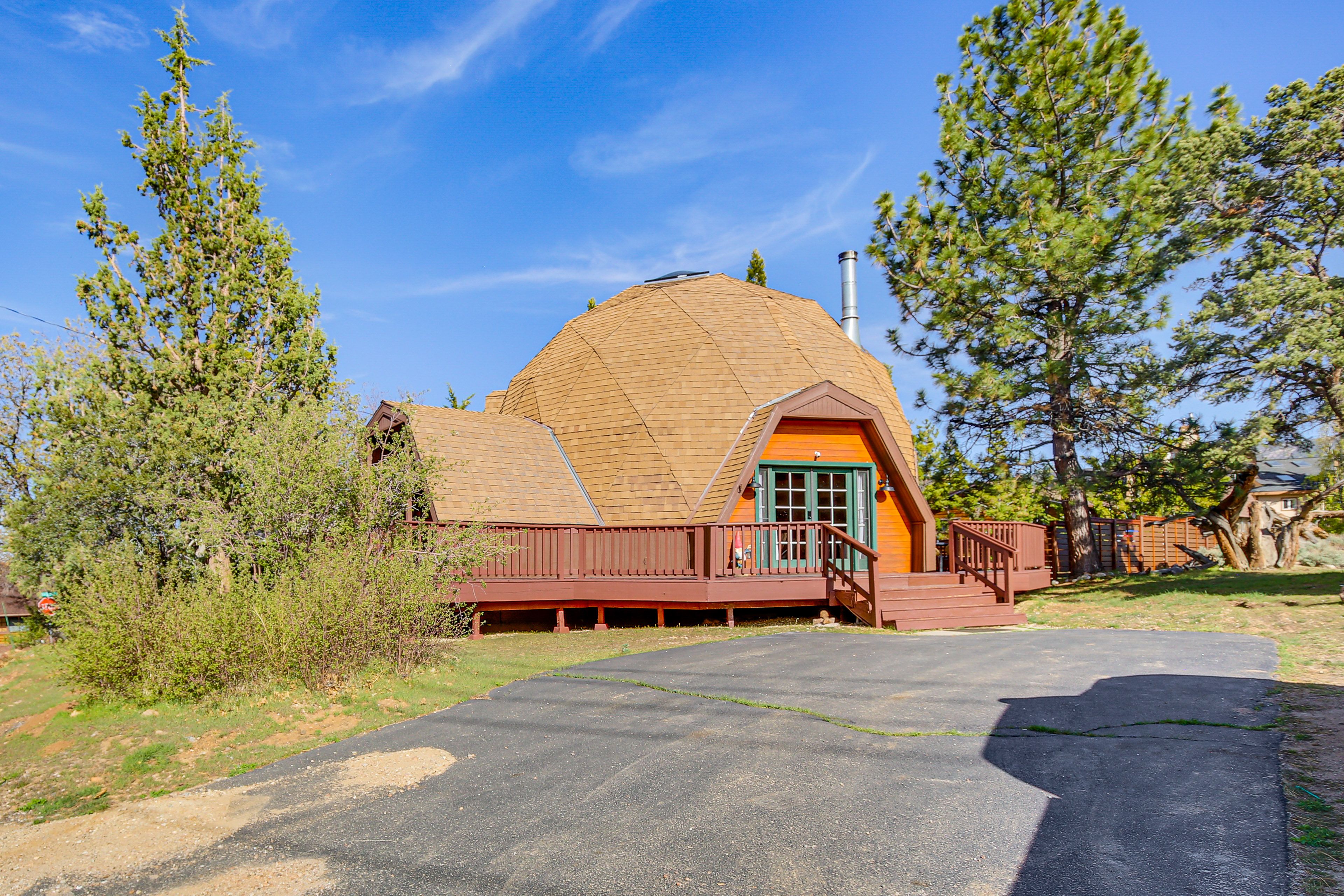 Parking | Driveway (4 Vehicles)