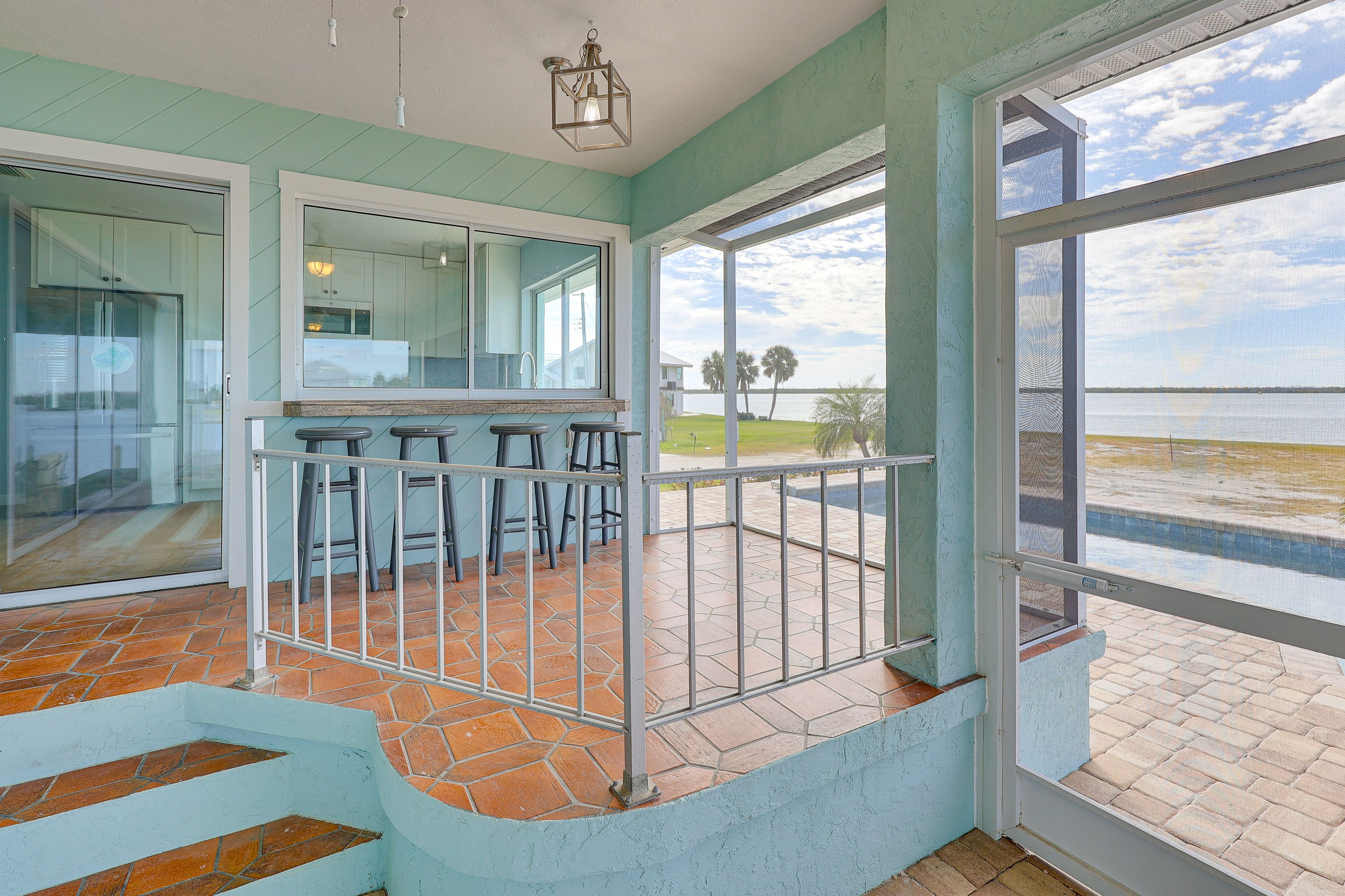 Private Patio | Dining Area