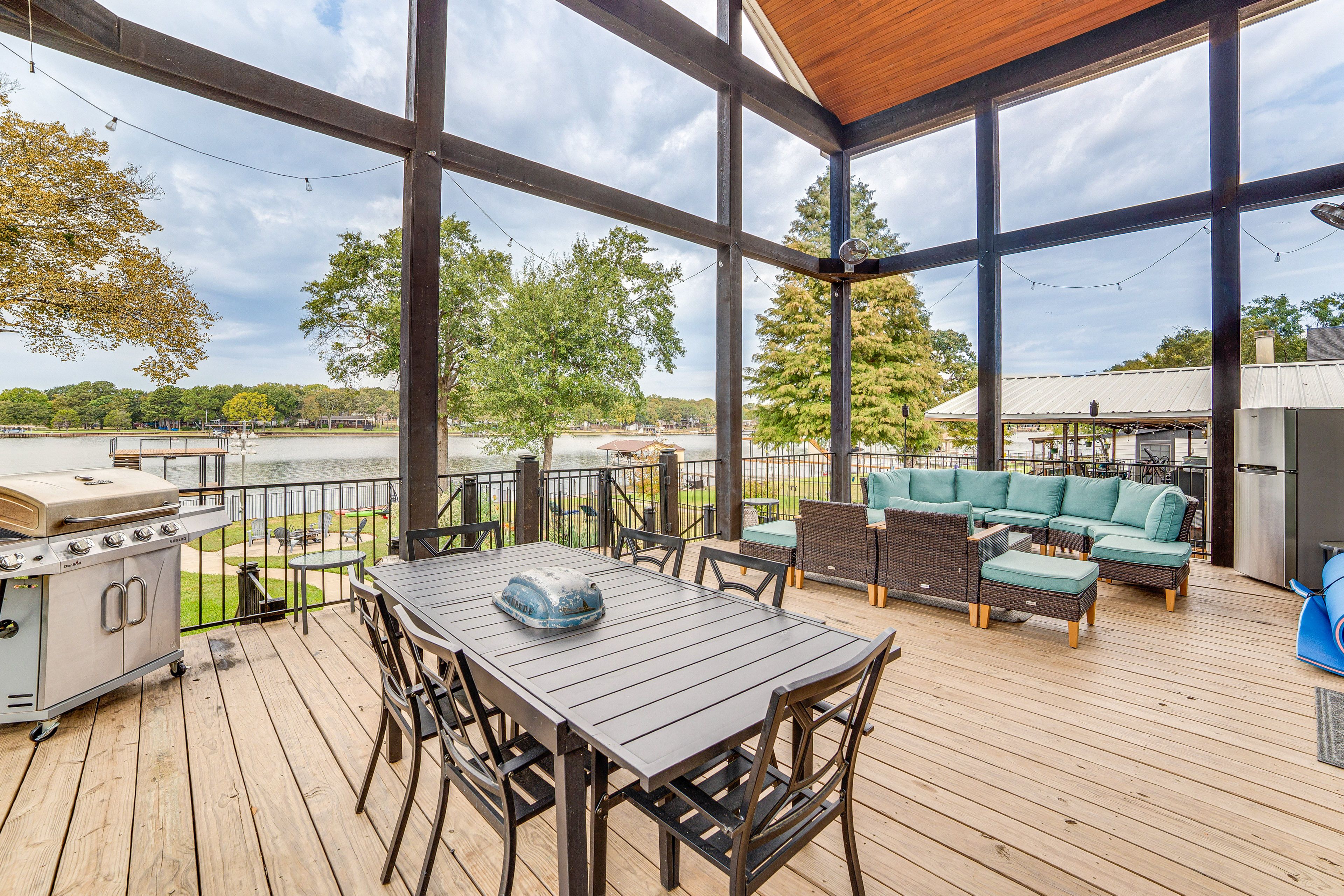 Screened-In Deck | Gas Grill | Wood-Burning Fire Pit