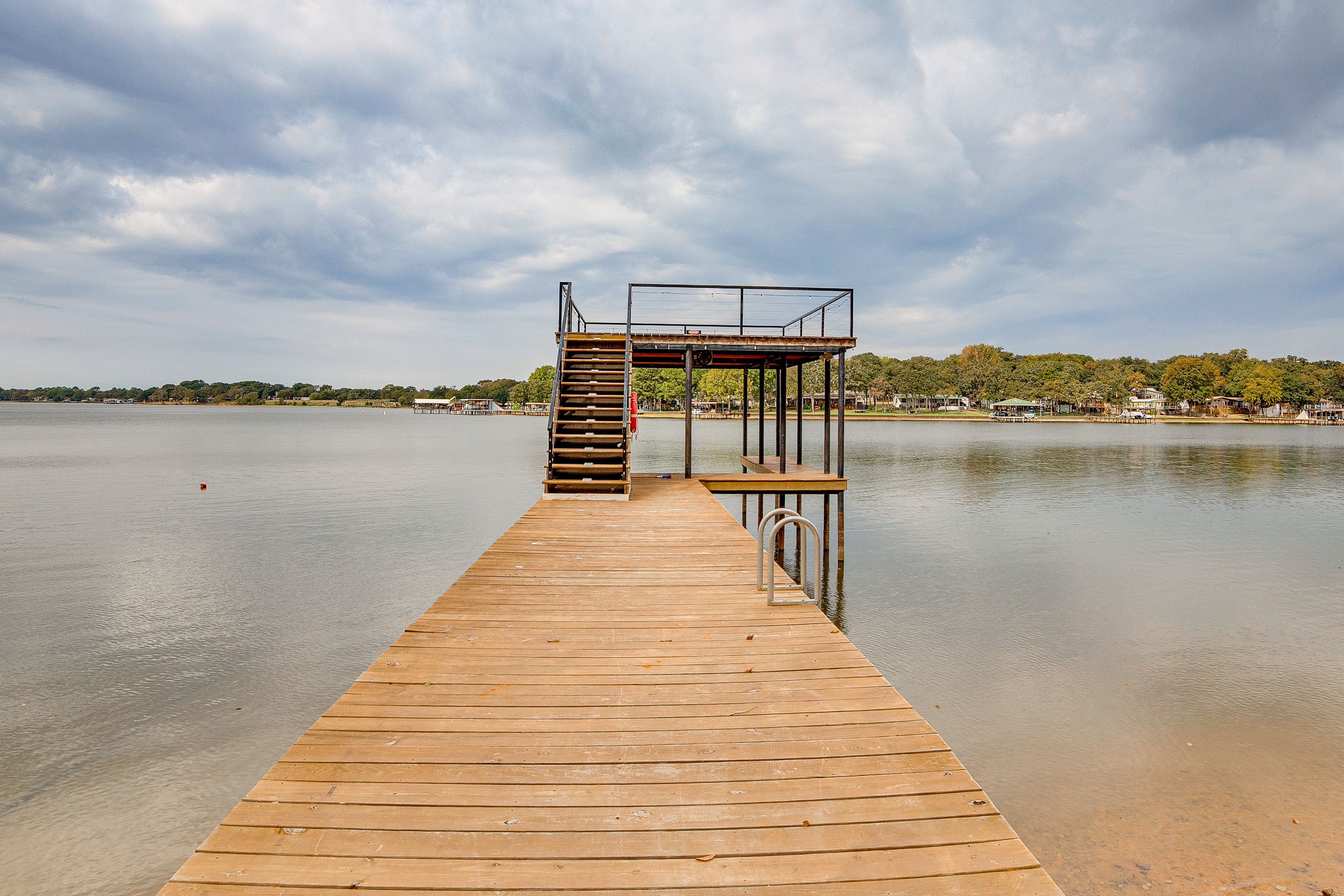 Lake Access | Private Dock