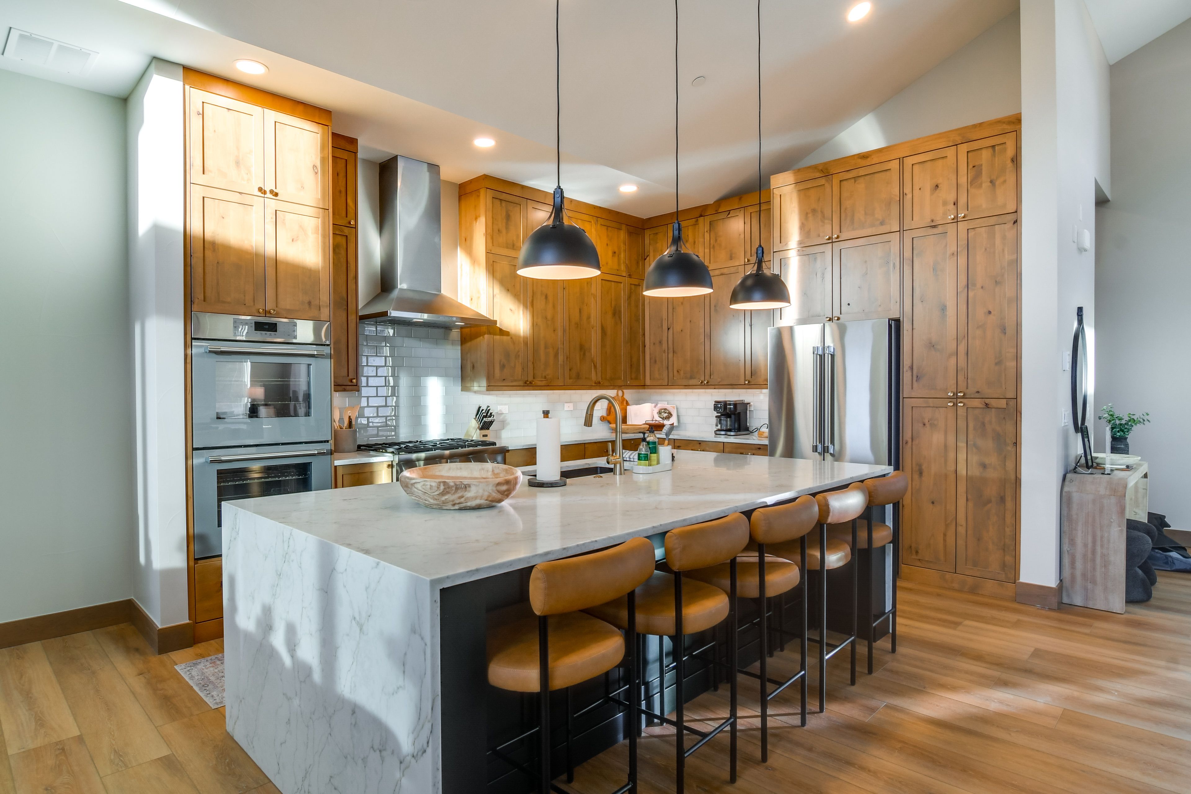 Kitchen | Blender | Toaster | Spices | Main Floor