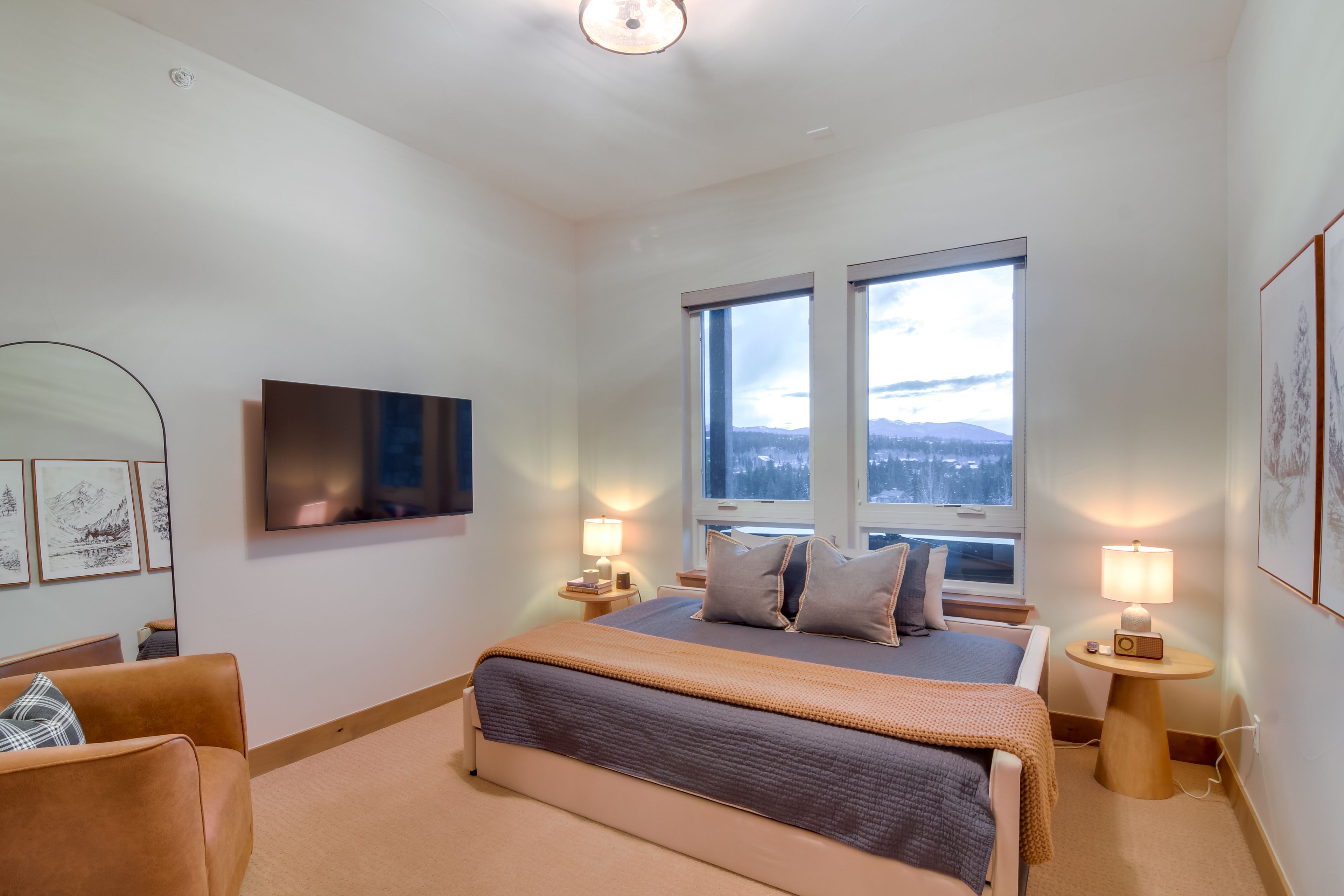 Bedroom 4 | Queen Daybed w/ Twin Trundle | Lower Floor