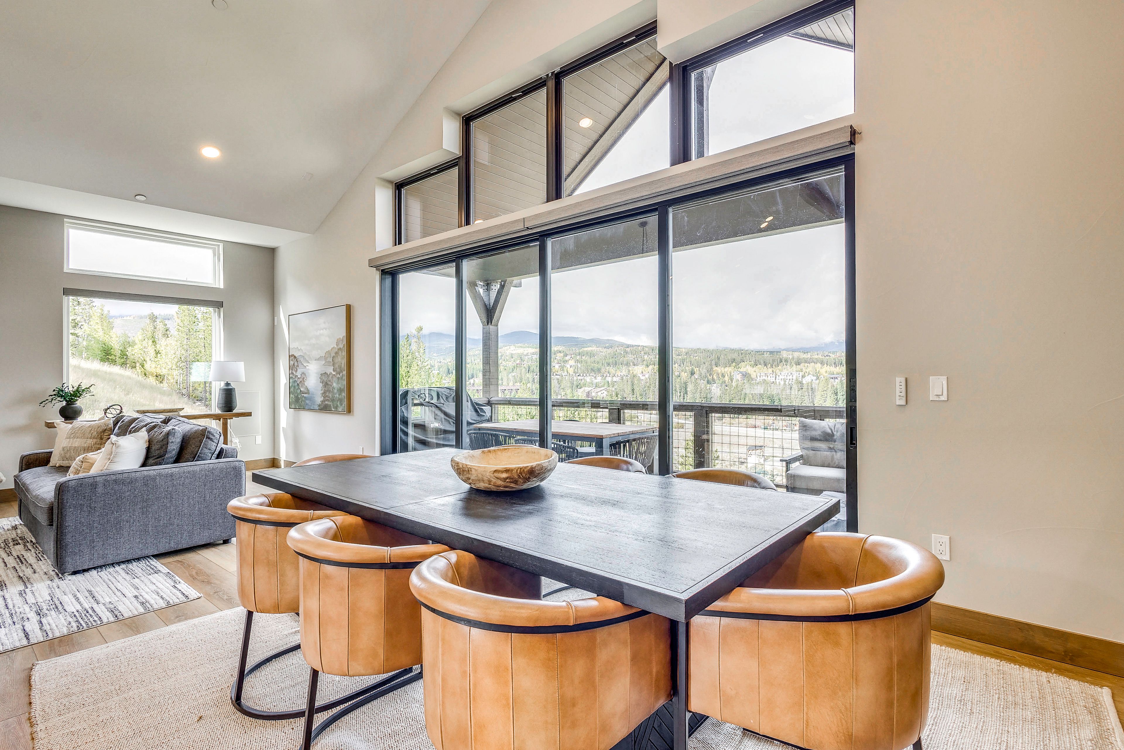 Dining Table | Main Floor