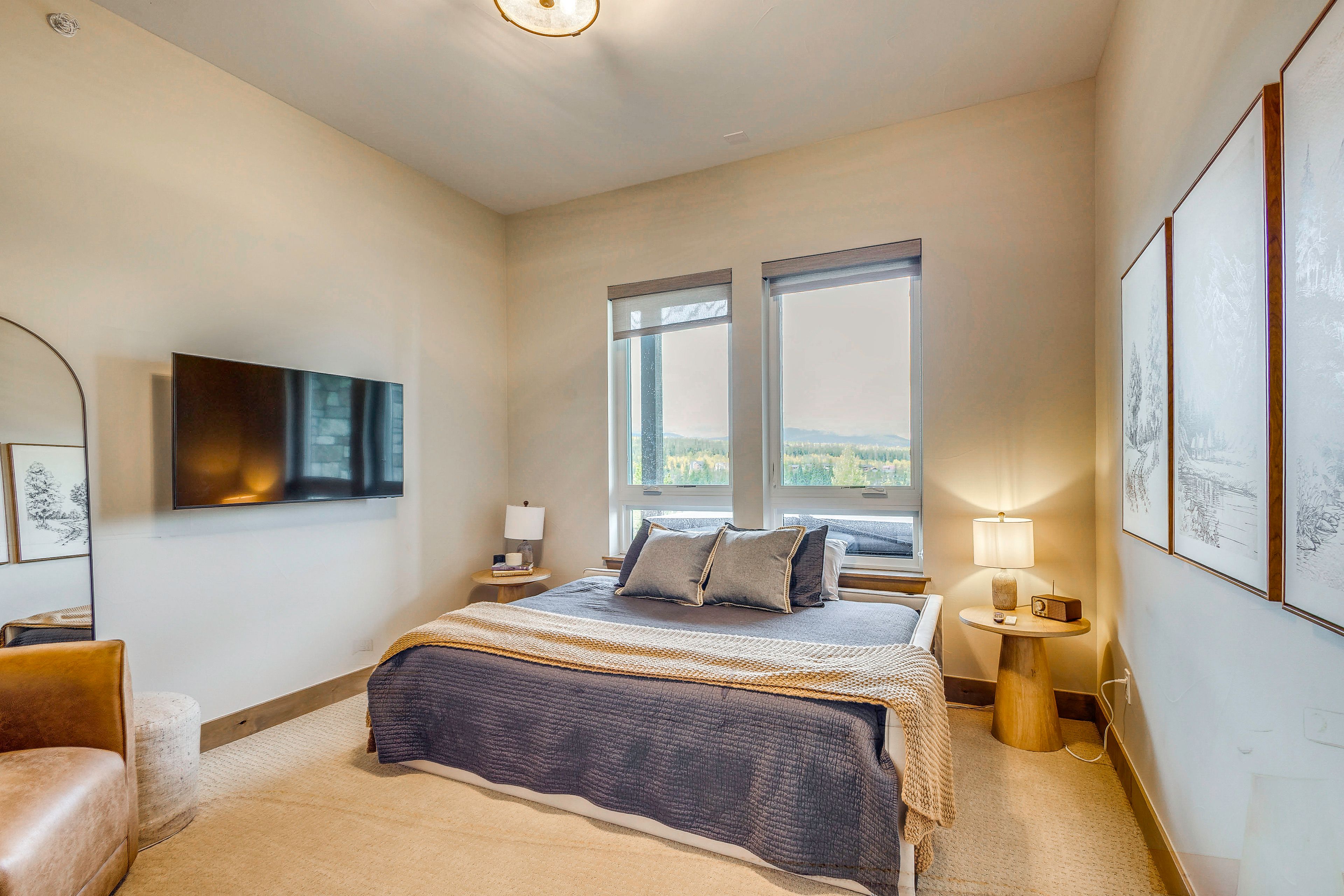 Bedroom 4 | Queen Daybed w/ Twin Trundle | Lower Floor