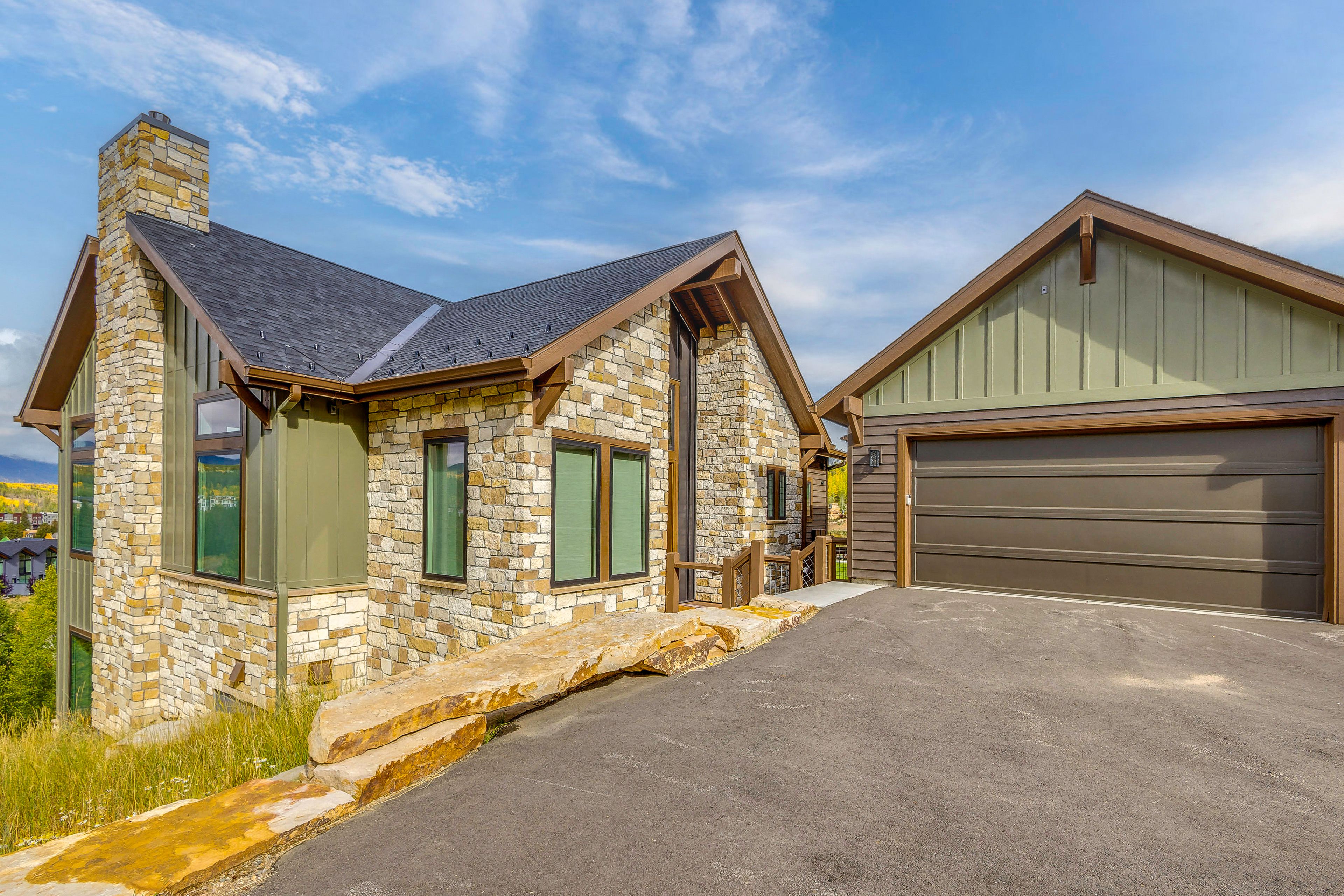 Home Exterior | 2-Story Home