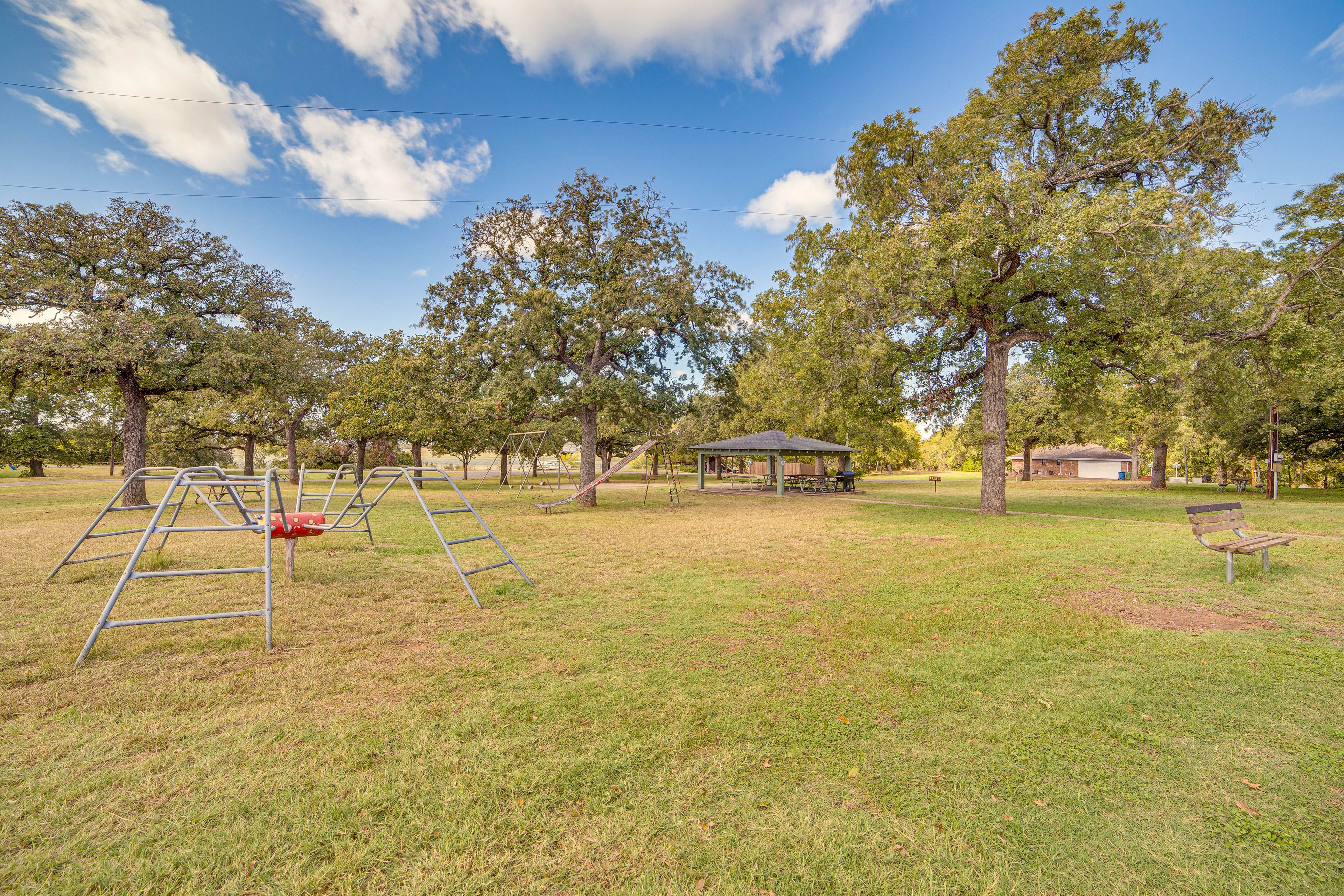 0.4 Miles to Crescent Oaks Park | Lake Lewisville Access