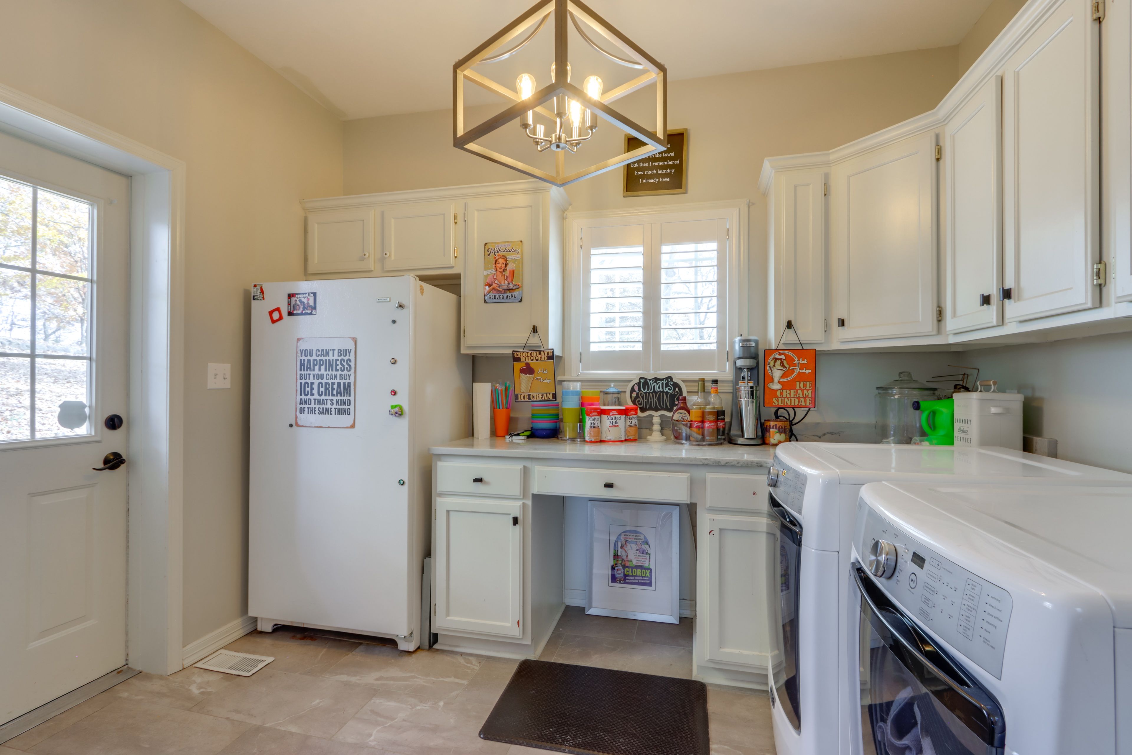 Pantry | Washer/Dryer