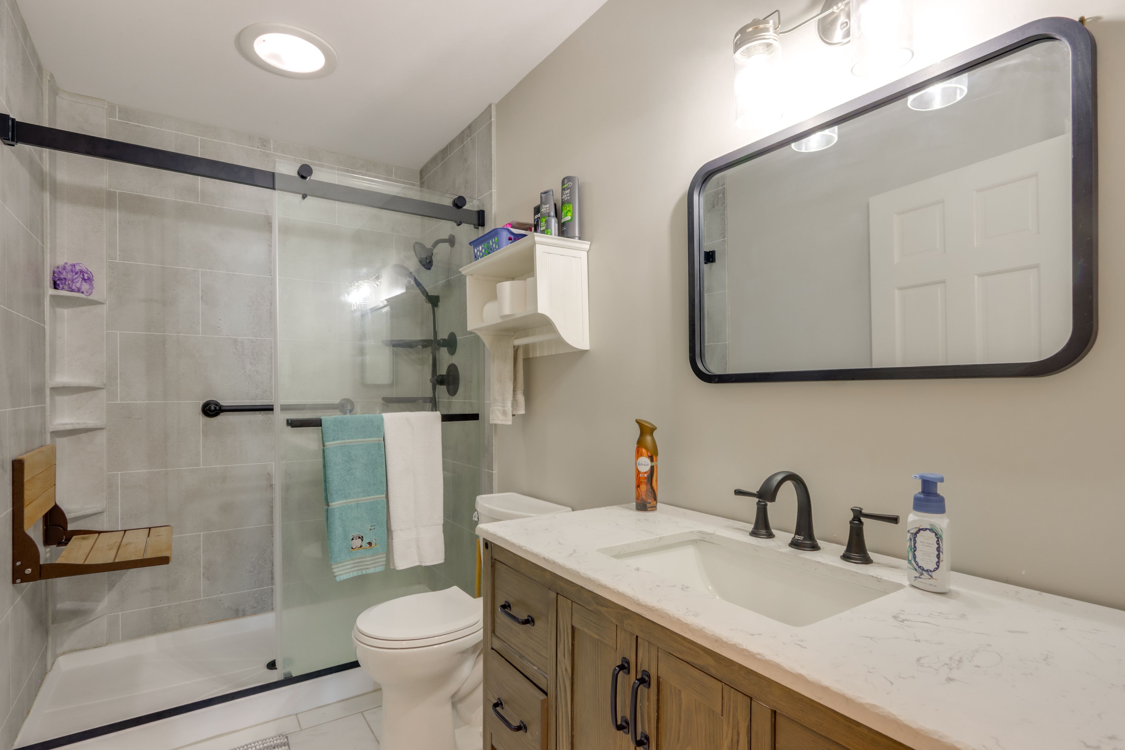 Bathroom | 2nd Level