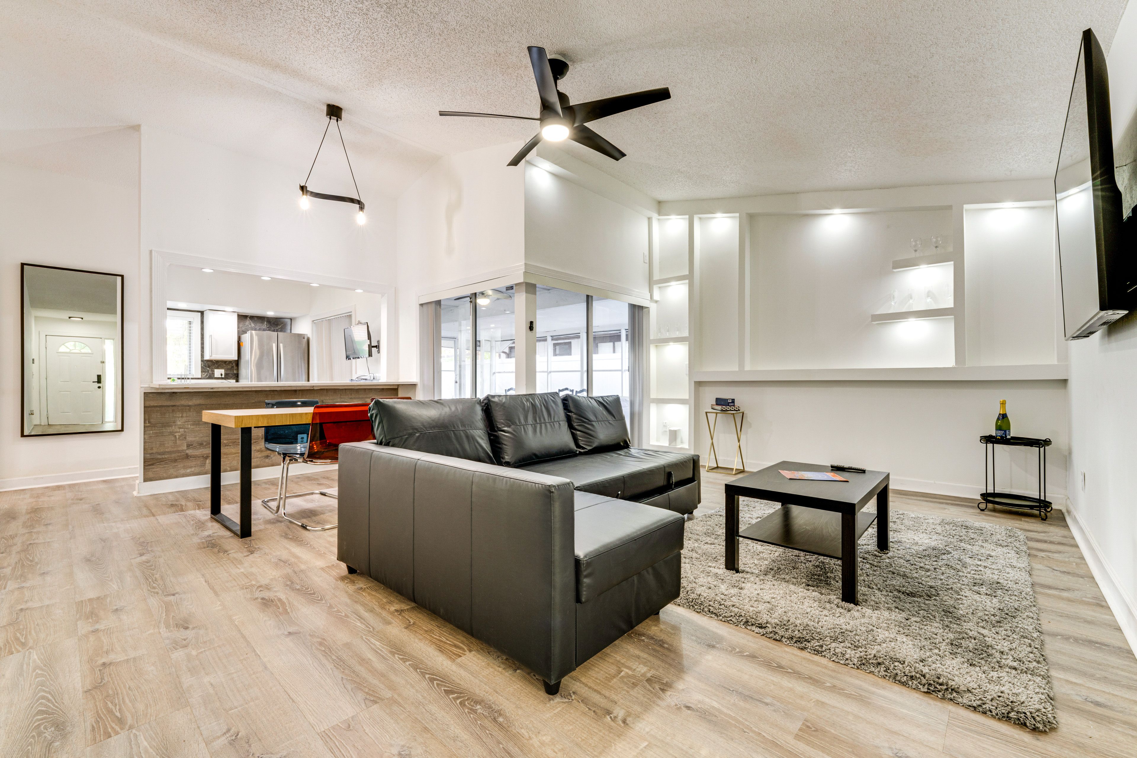 Orlando Vacation Rental | 3BR | 2BA | 1,120 Sq Ft | 1 Step to Enter