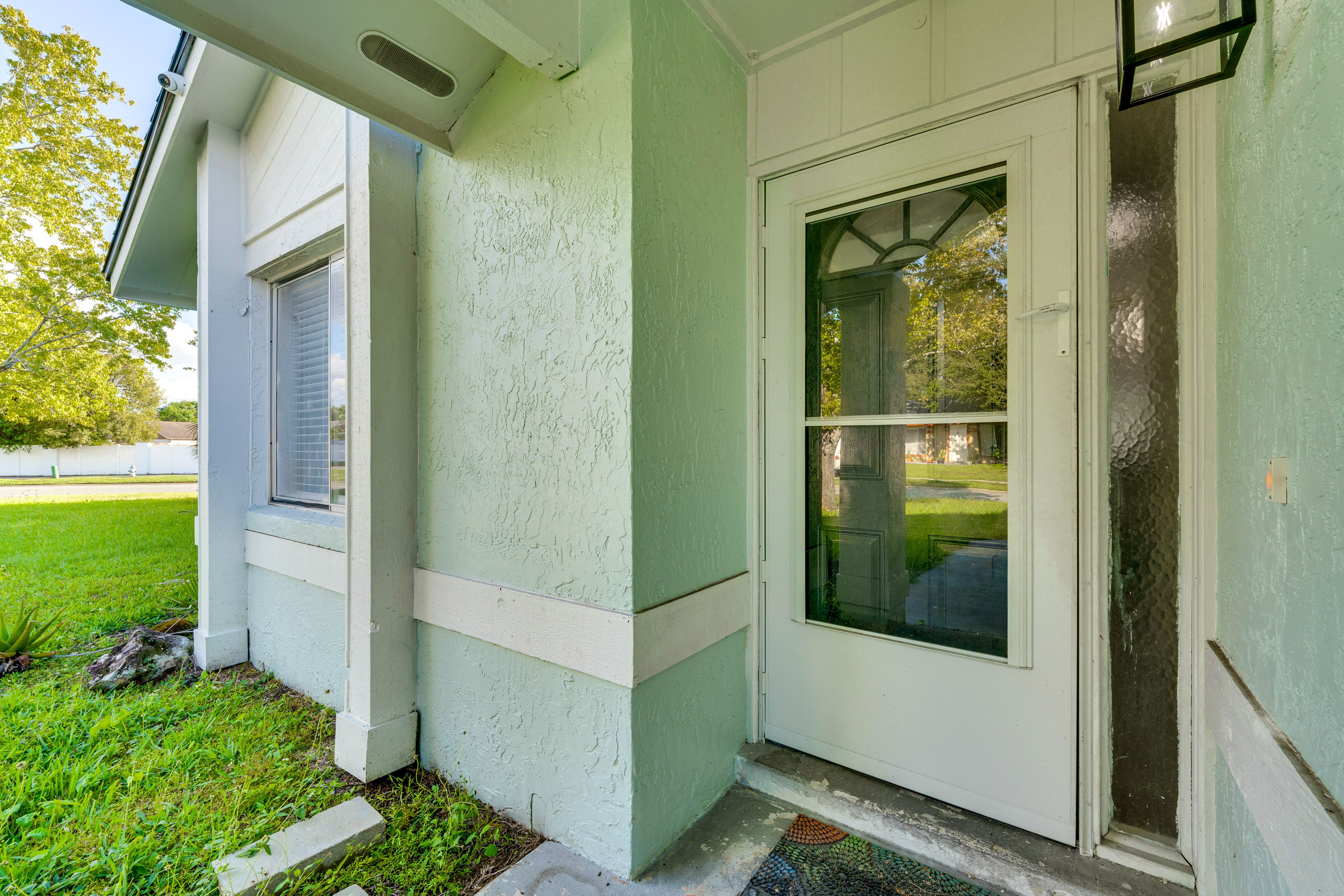 Home Exterior | Private Entrance