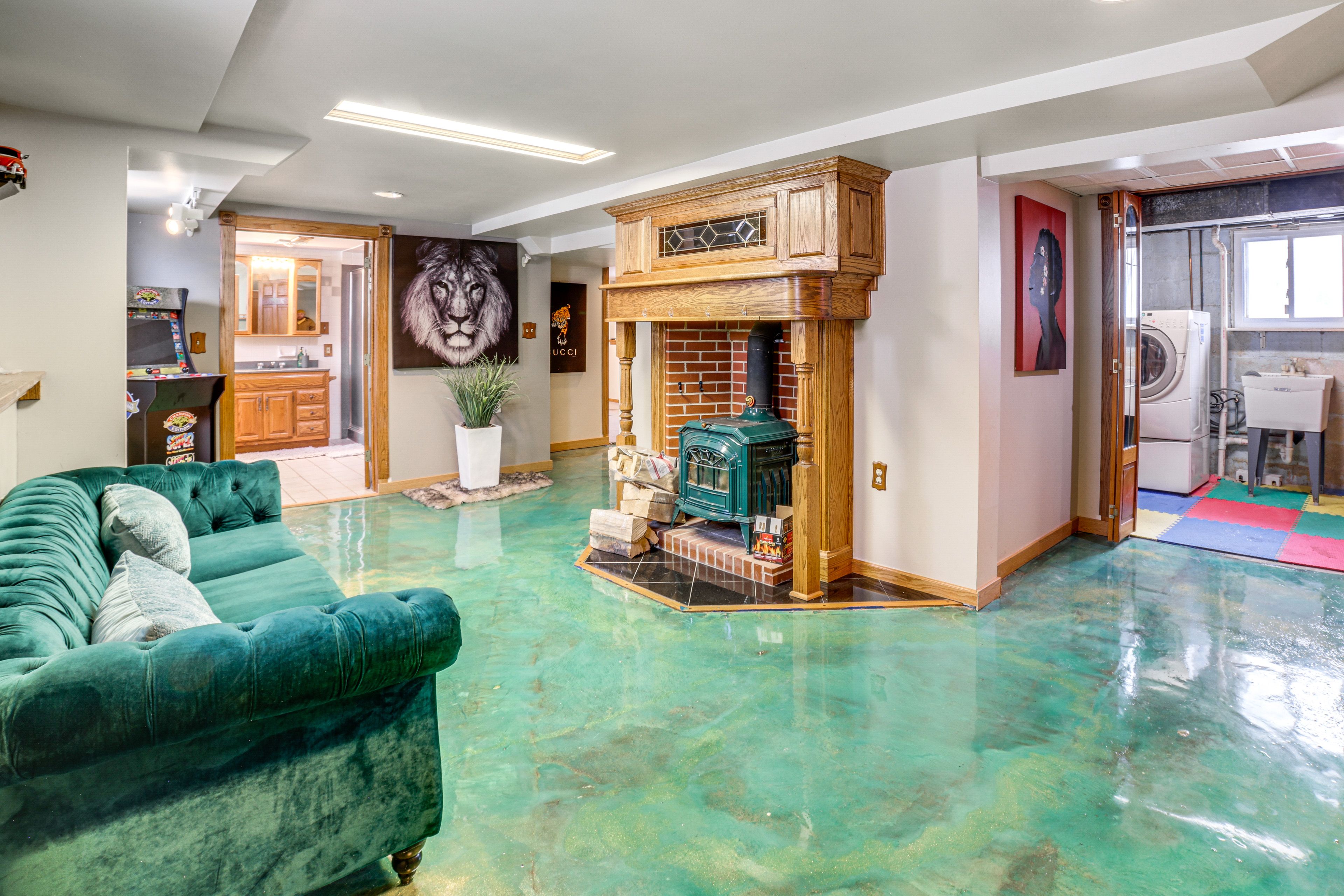 Lower-Level Lounge | Wood-Burning Fireplace (Wood Provided)