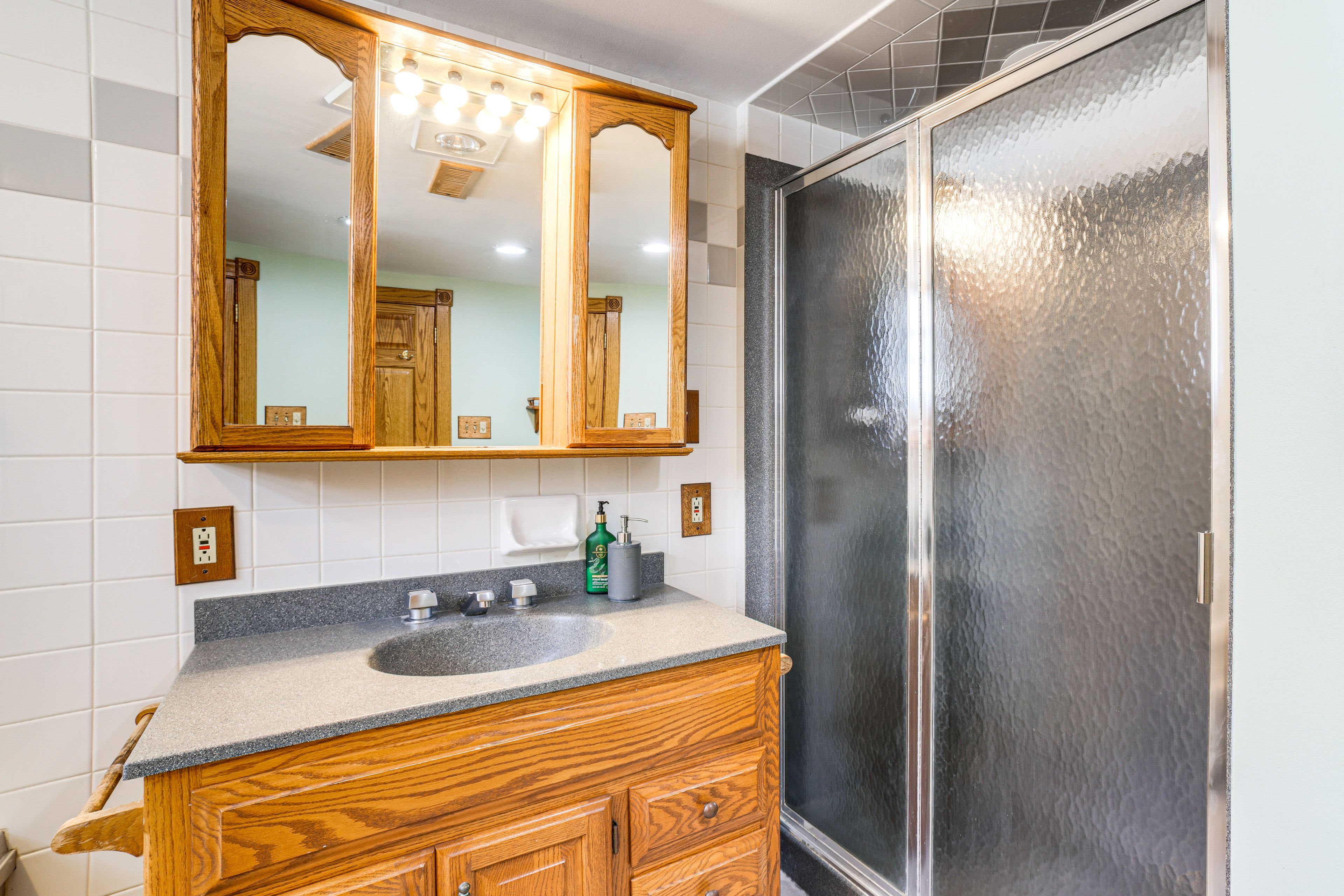 Bathroom | Lower Level